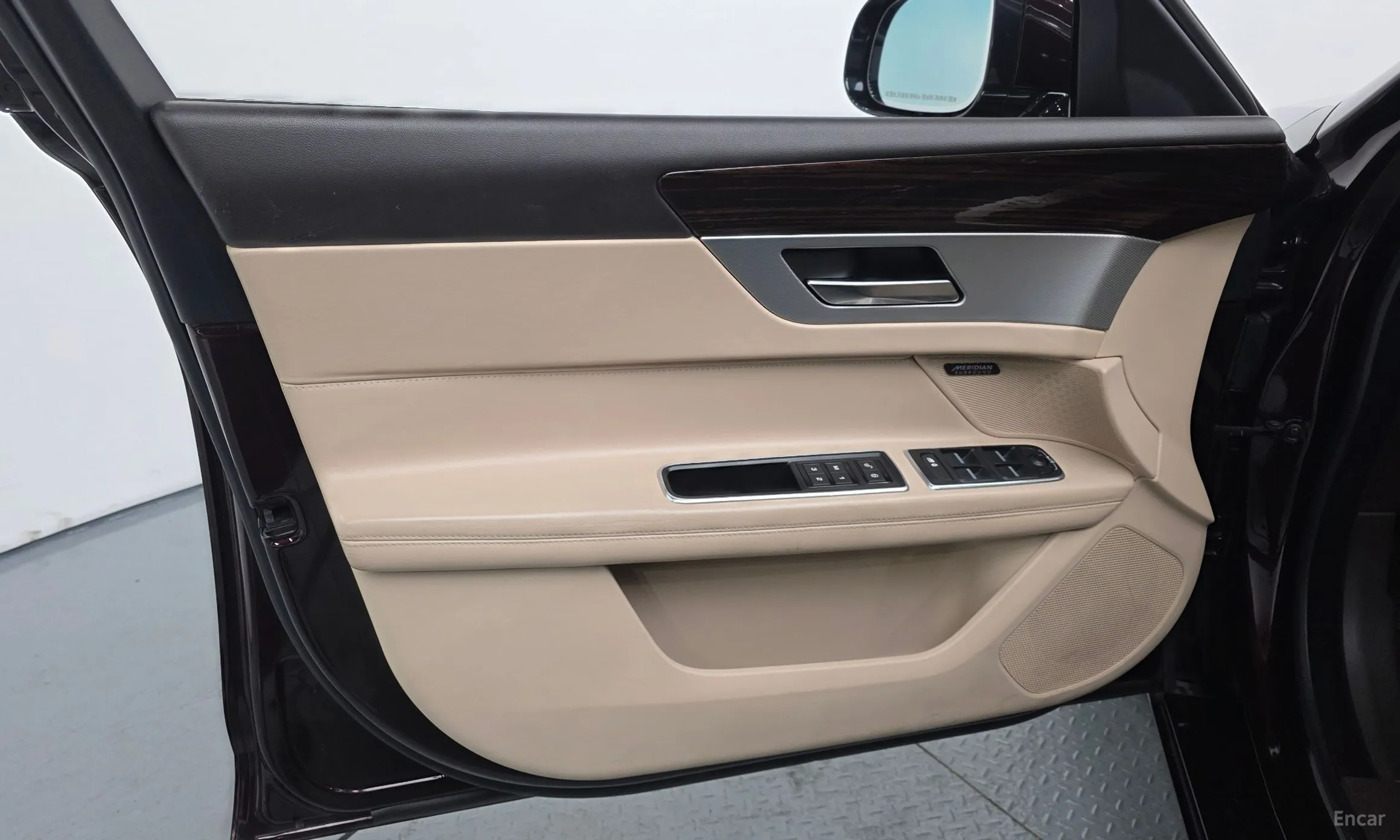 Jaguar XF (x260) превью 17