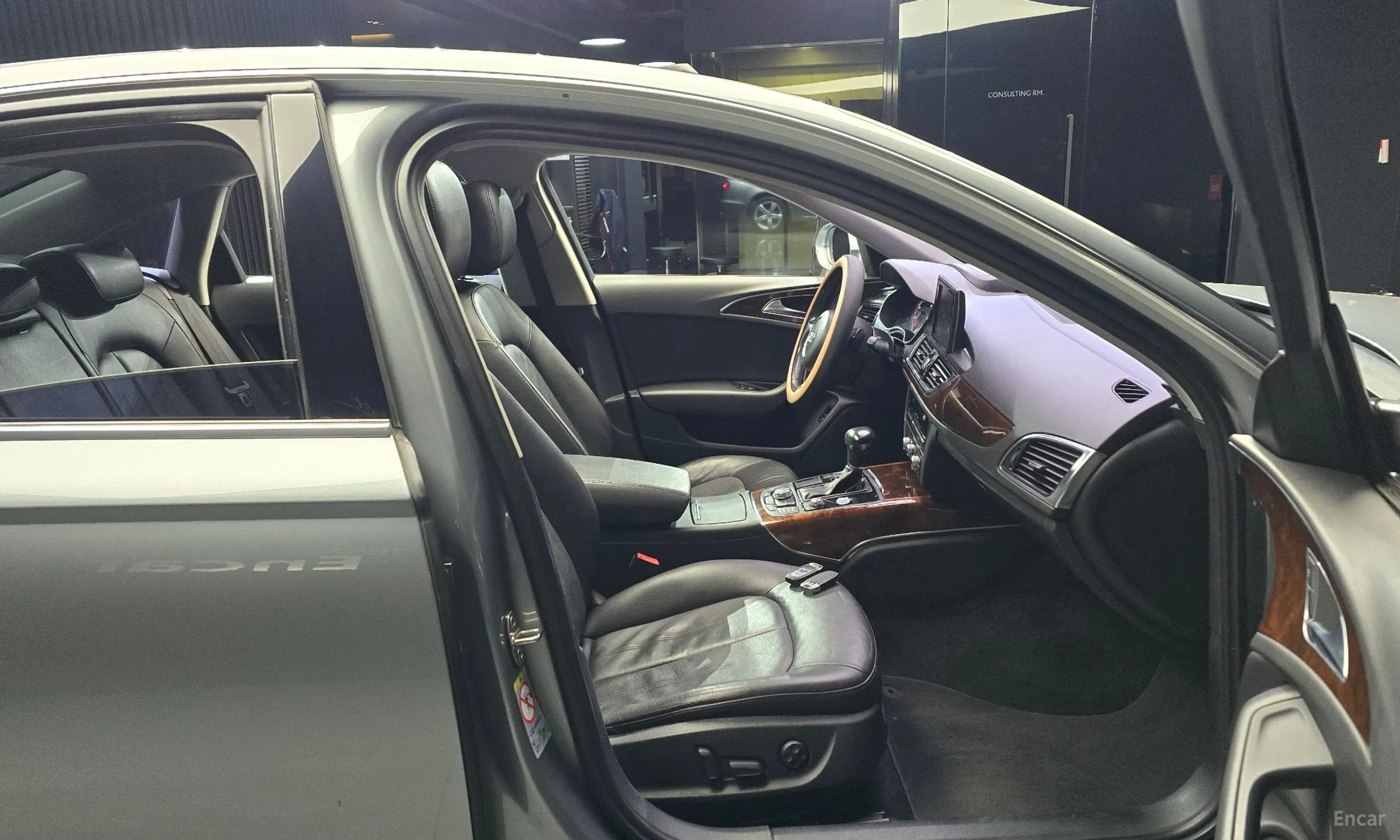 Audi New A6 превью 11