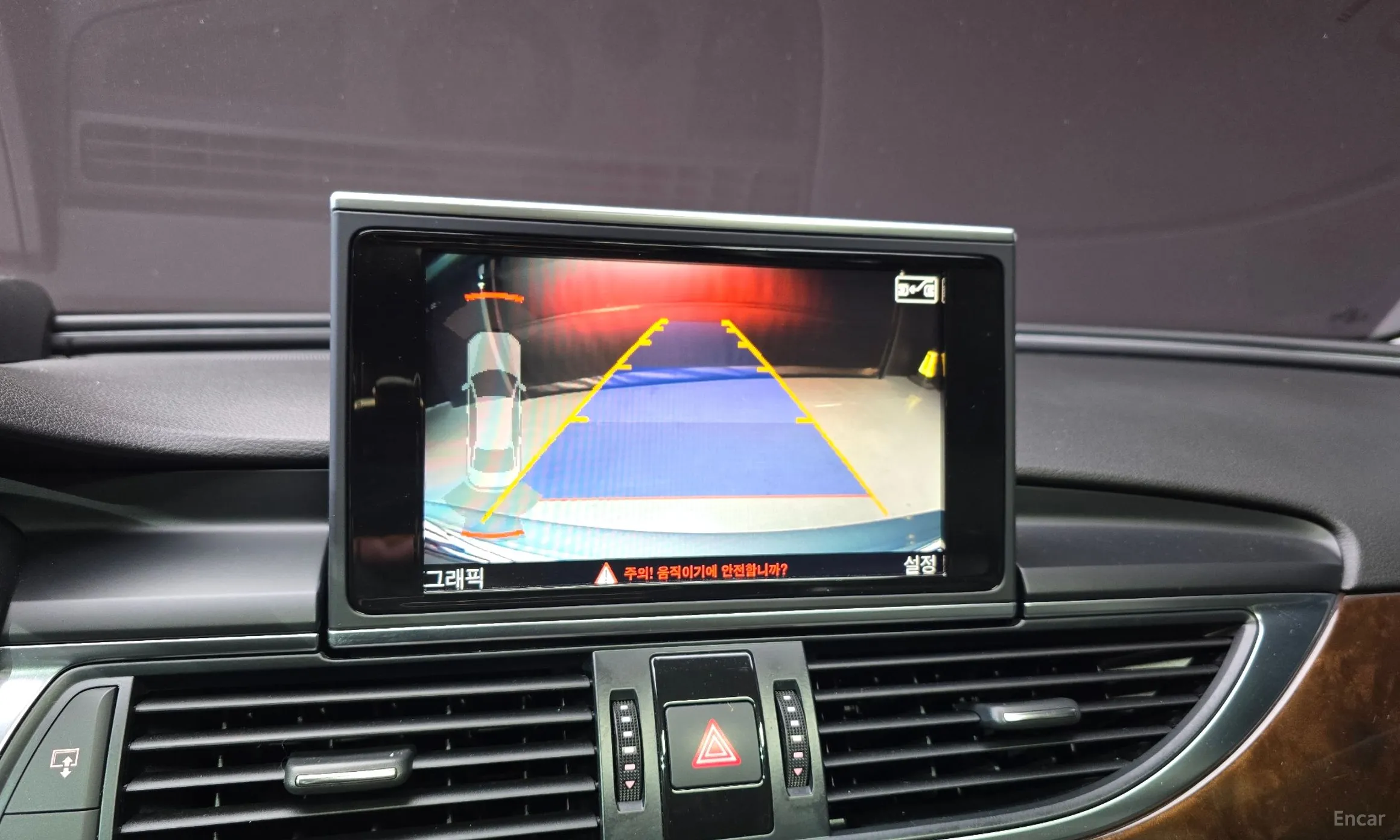Audi New A6 превью 15