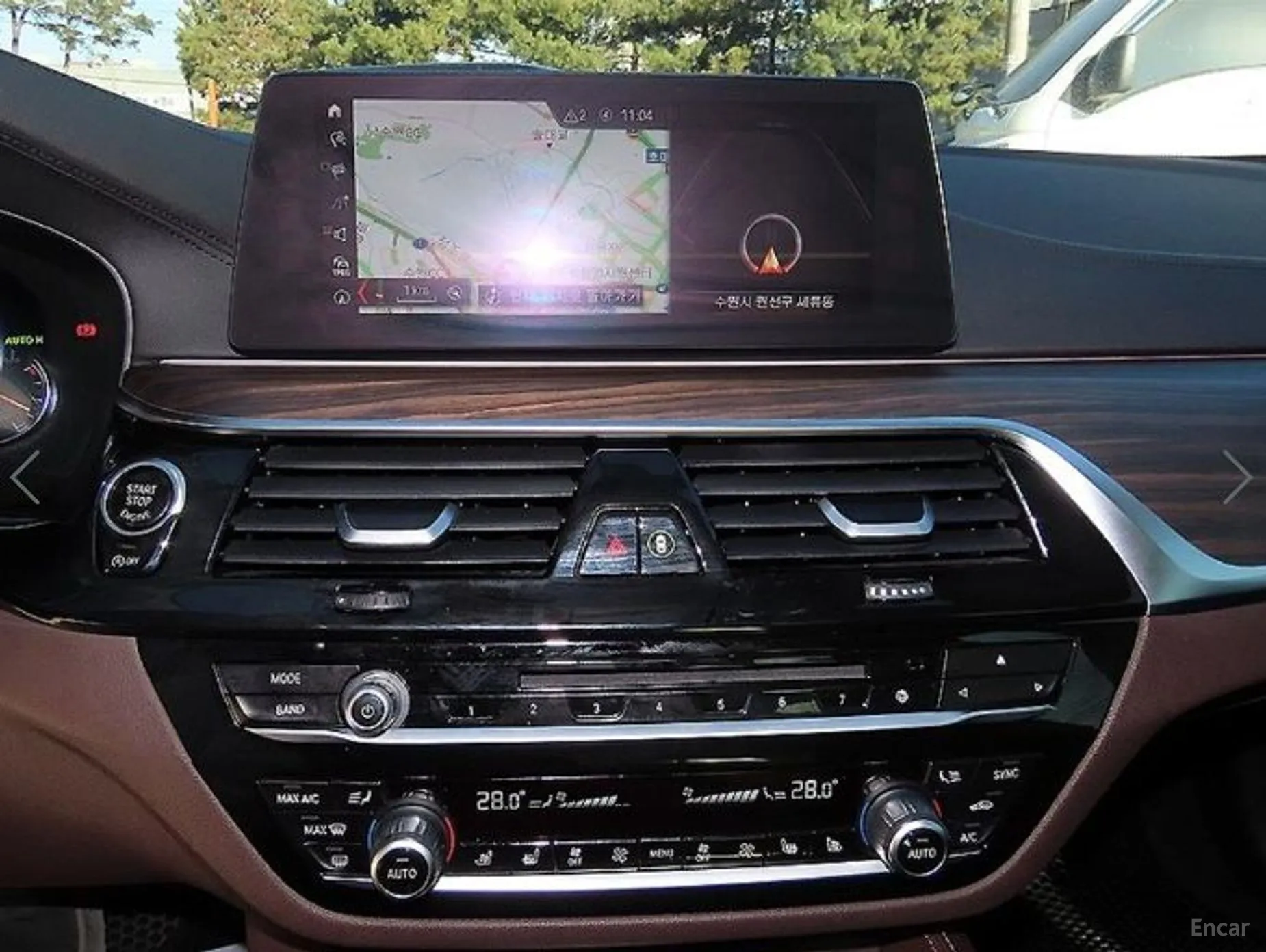 BMW 5 Series (G30) превью 13