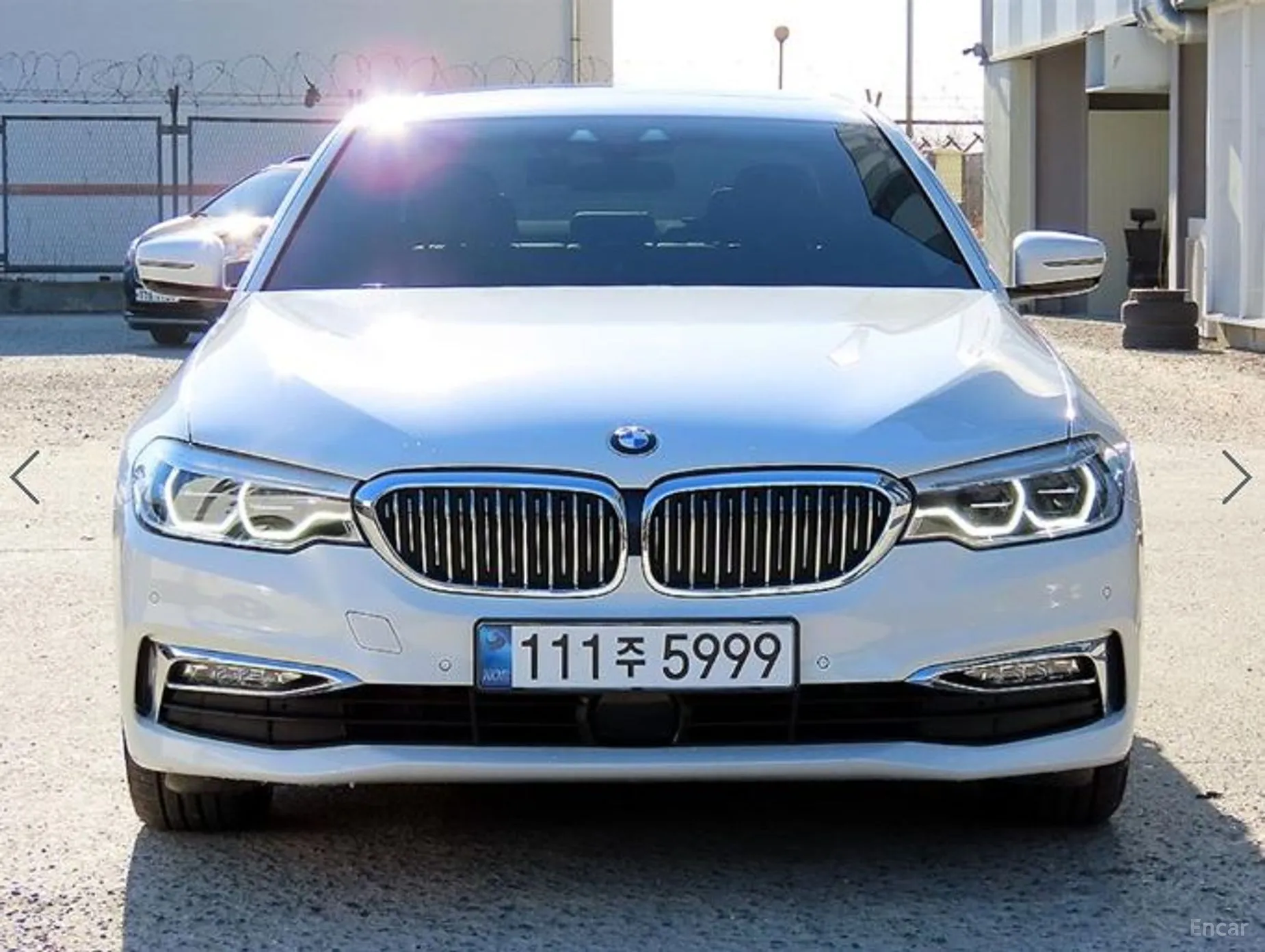 BMW 5 Series (G30) превью 2