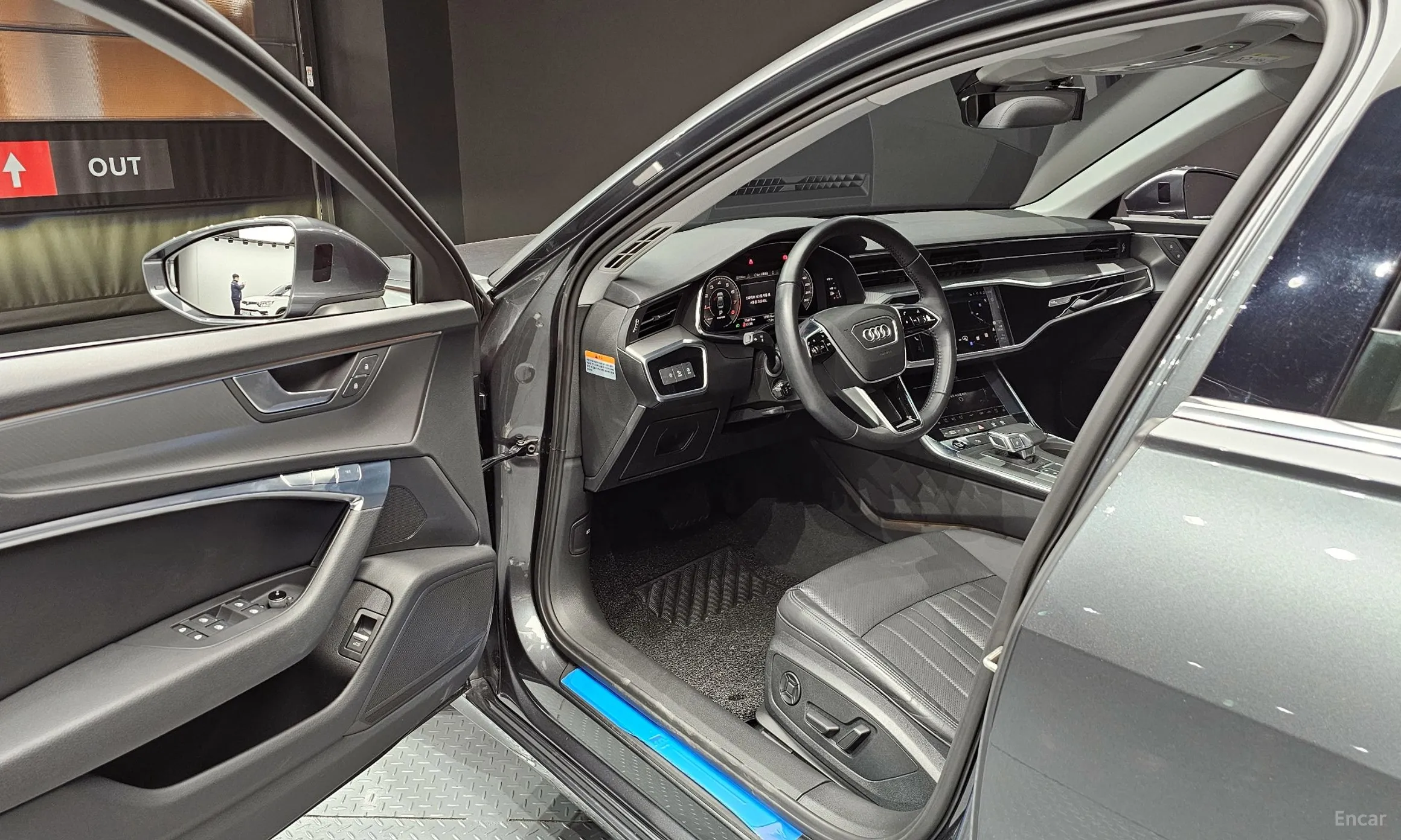 Audi A6 (C8) превью 11