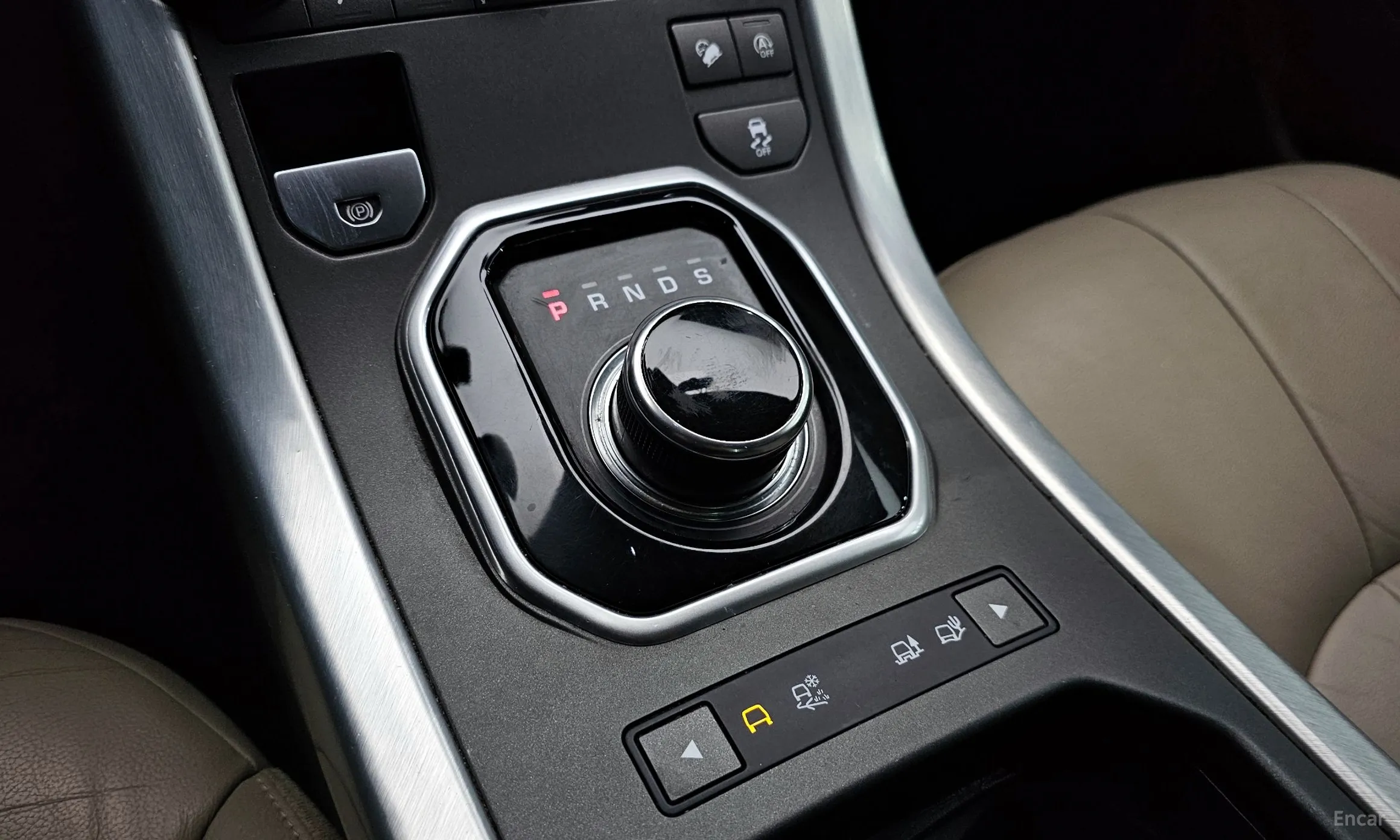 Land Rover Range Rover Evoque превью 9
