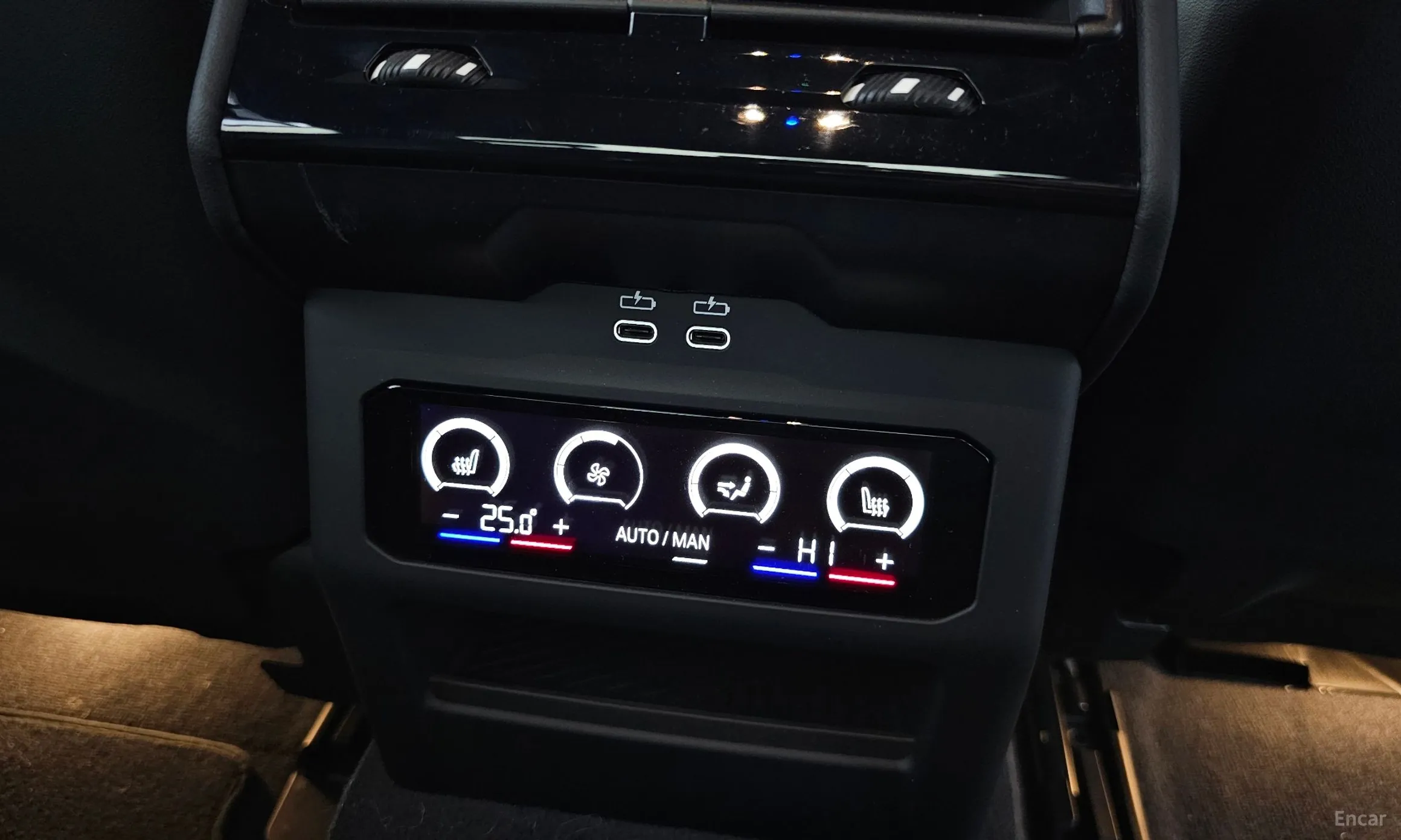 BMW M5 (G90) превью 18