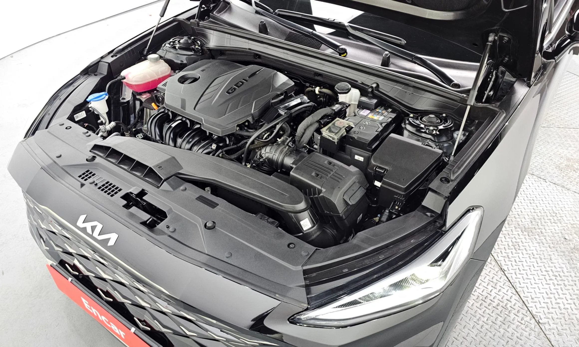 Kia K8 превью 6