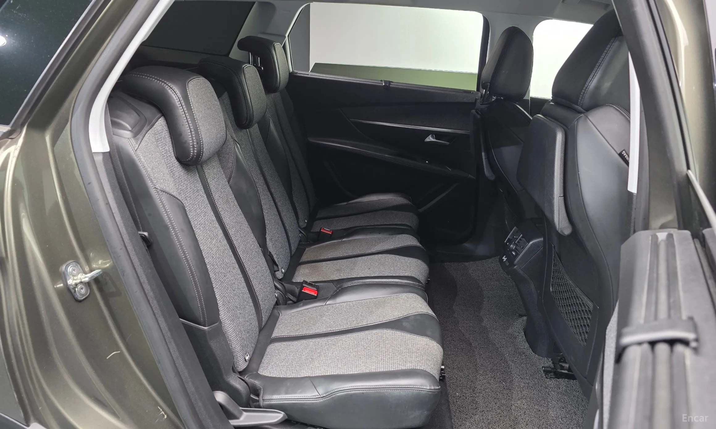 Peugeot 5008 2nd generation превью 12