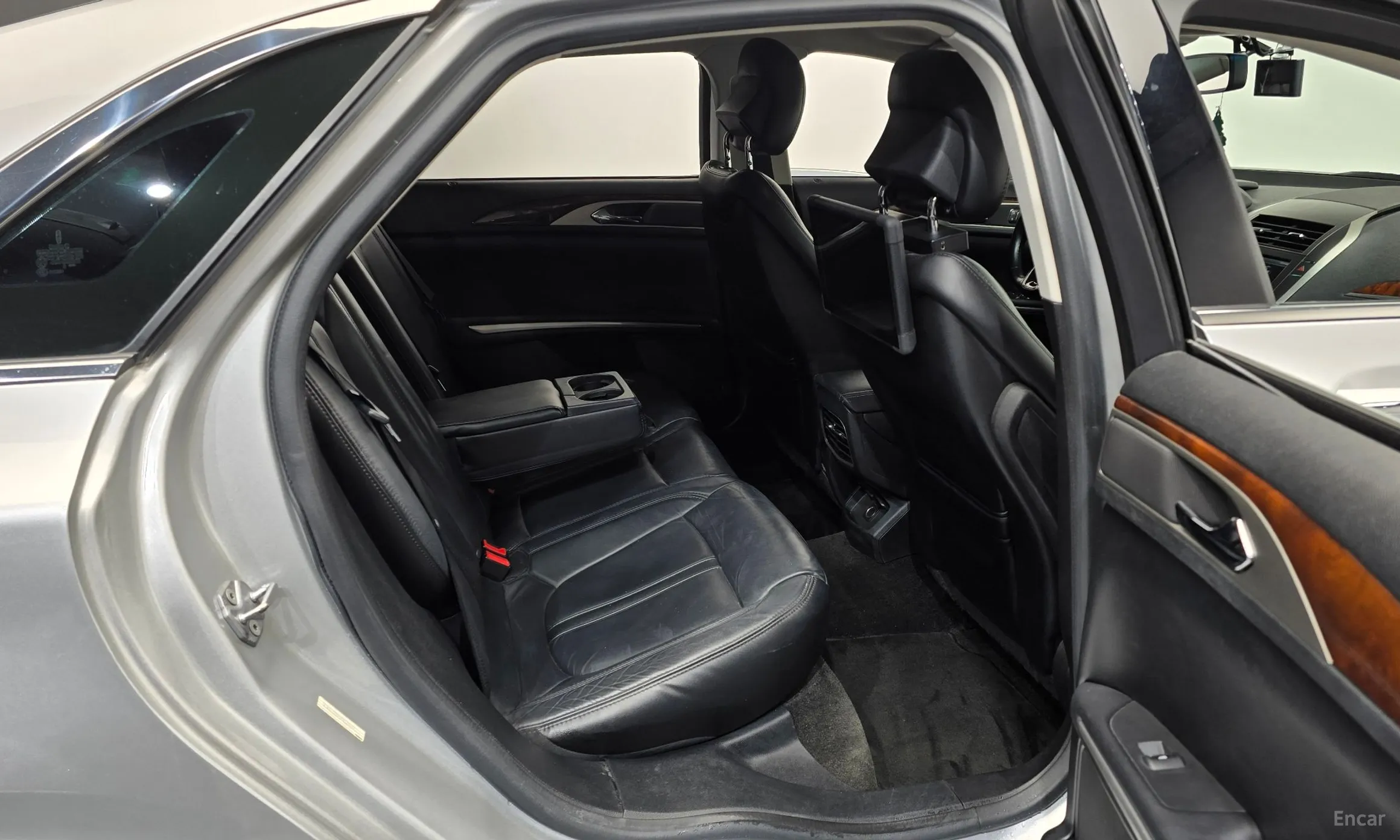 Lincoln New MKZ превью 12