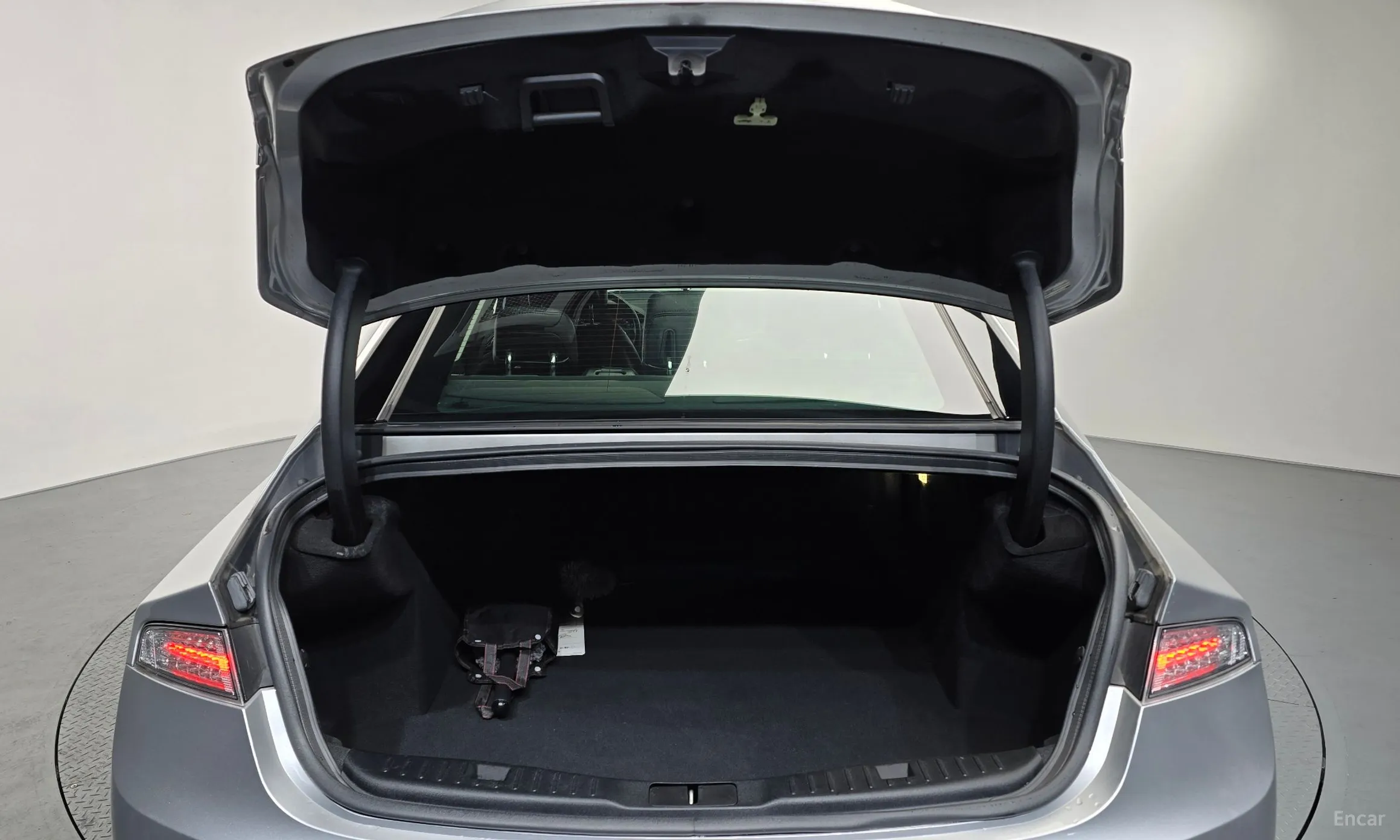 Lincoln New MKZ превью 20