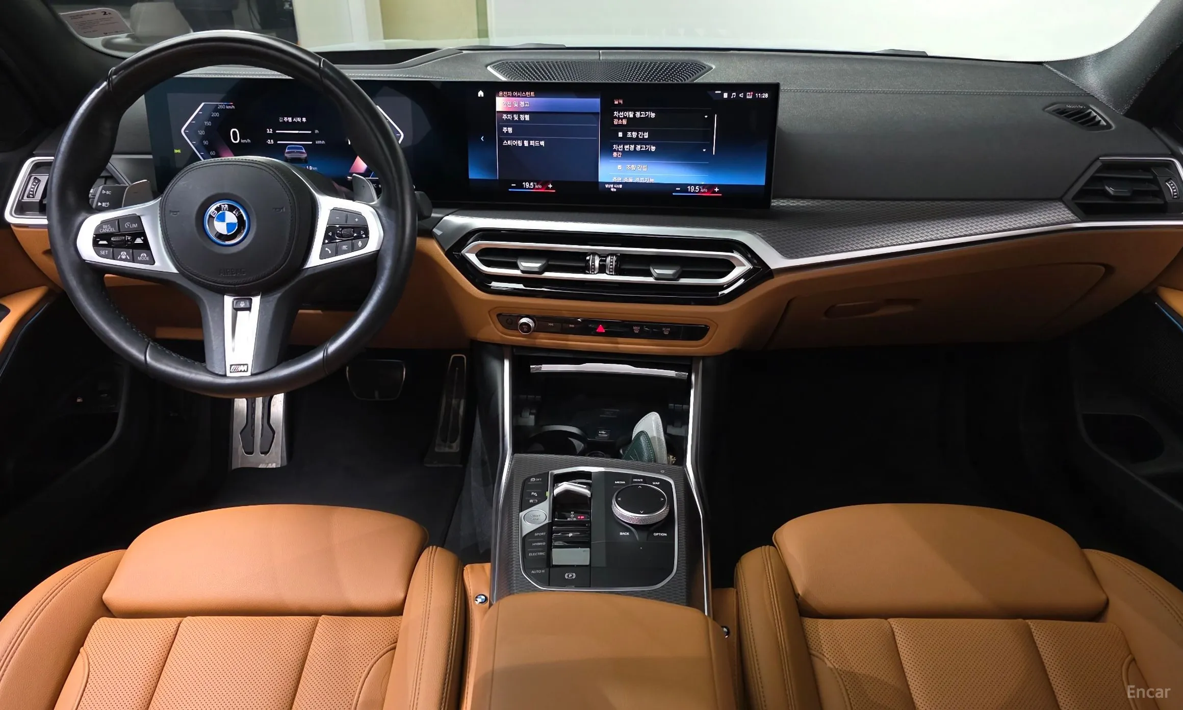 BMW 3 Series (G20) превью 7