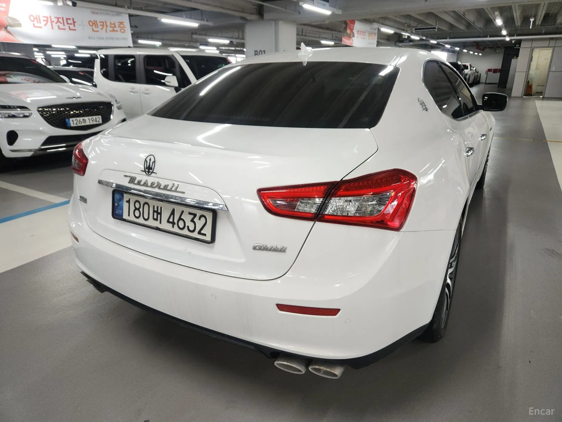 Maserati Ghibli превью 6