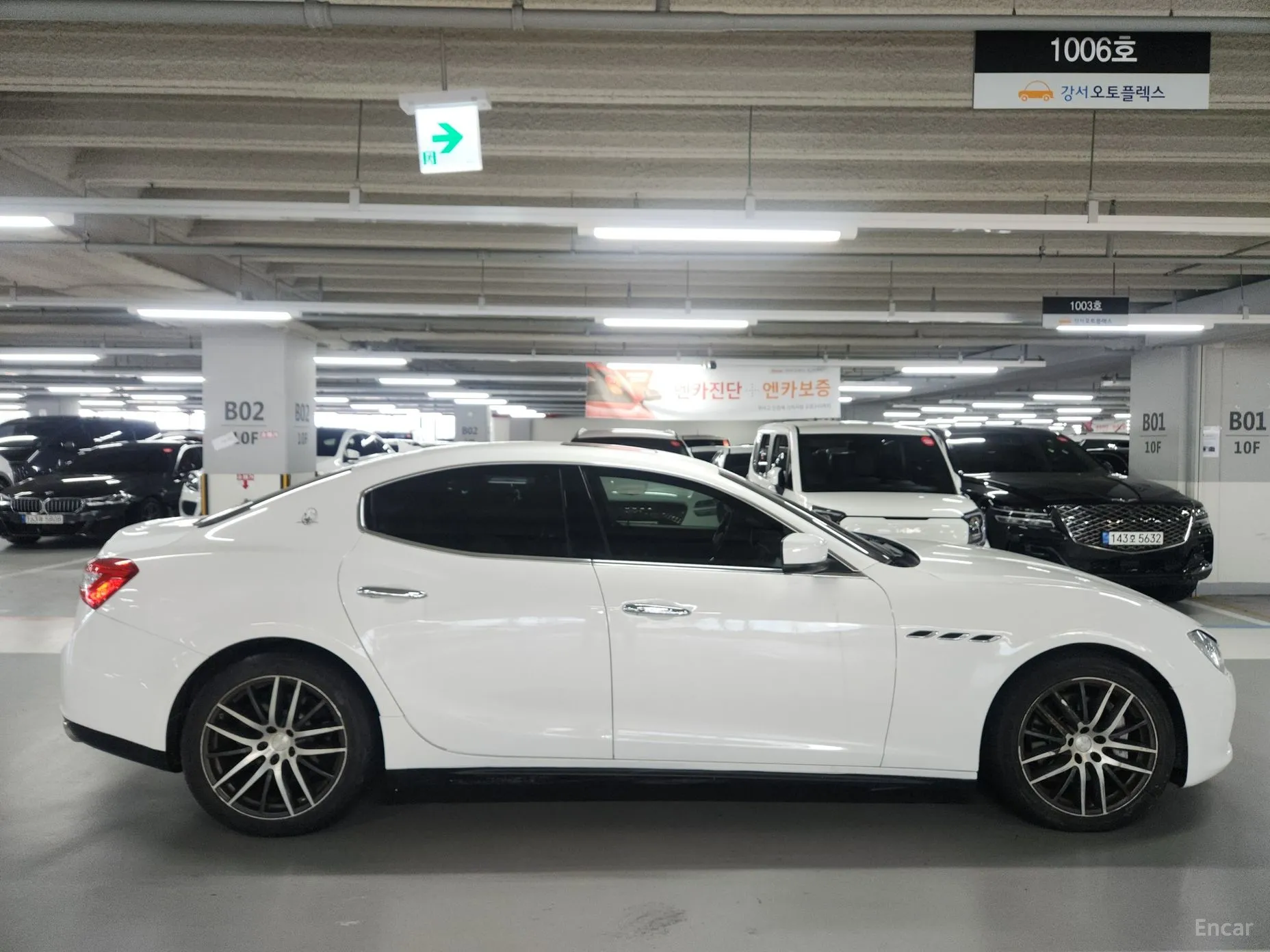 Maserati Ghibli превью 7