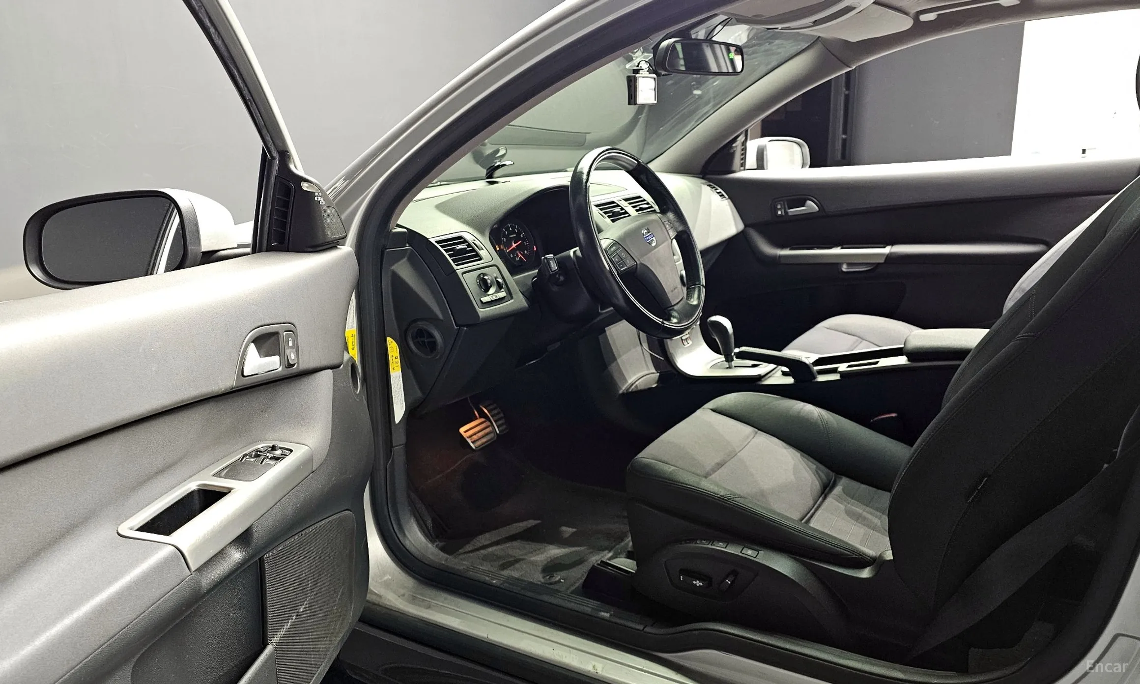 Volvo C30. превью 12