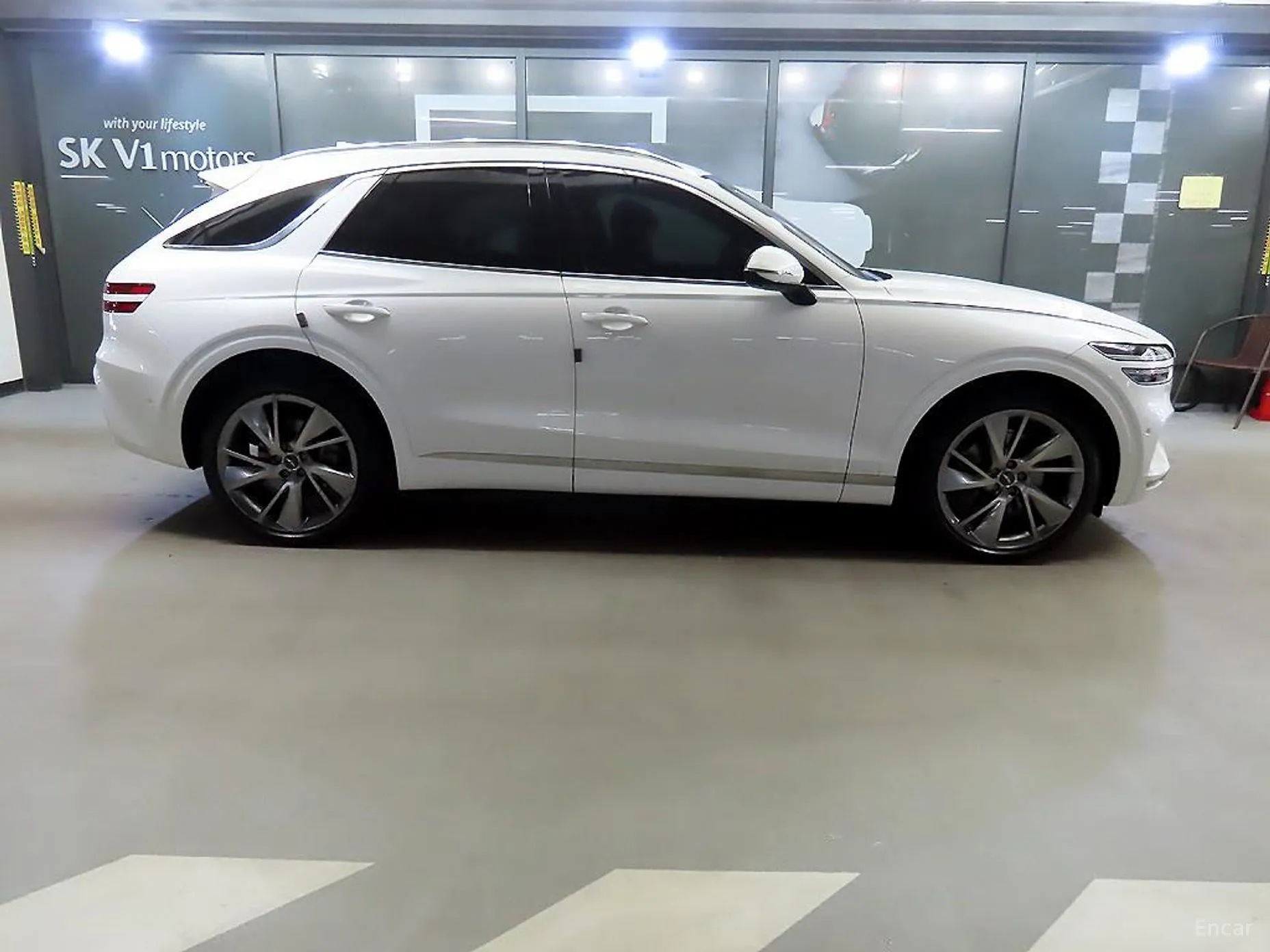 Genesis GV70 превью 3