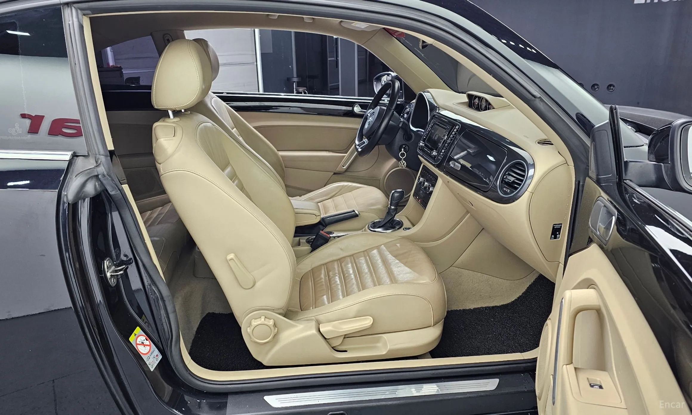Volkswagen The Beetle превью 11