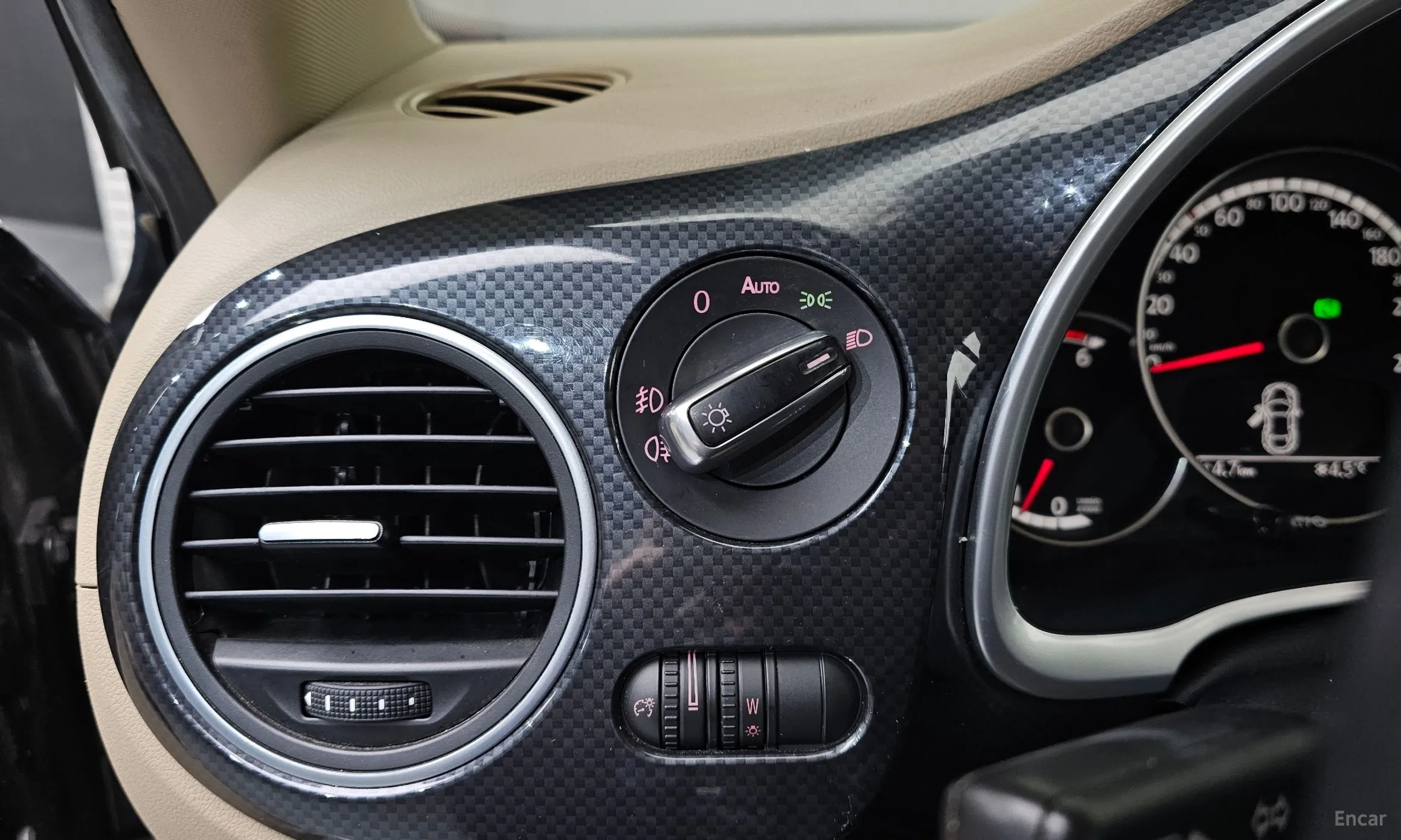 Volkswagen The Beetle превью 17