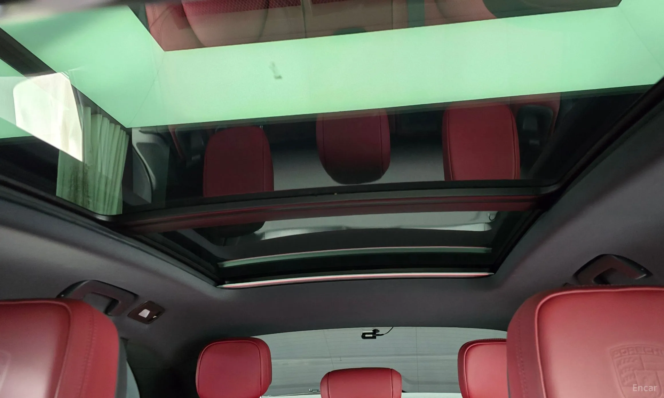 Porsche Macan превью 18