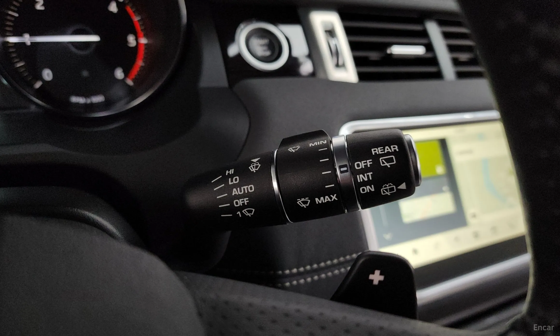 Land Rover Range Rover Evoque превью 14