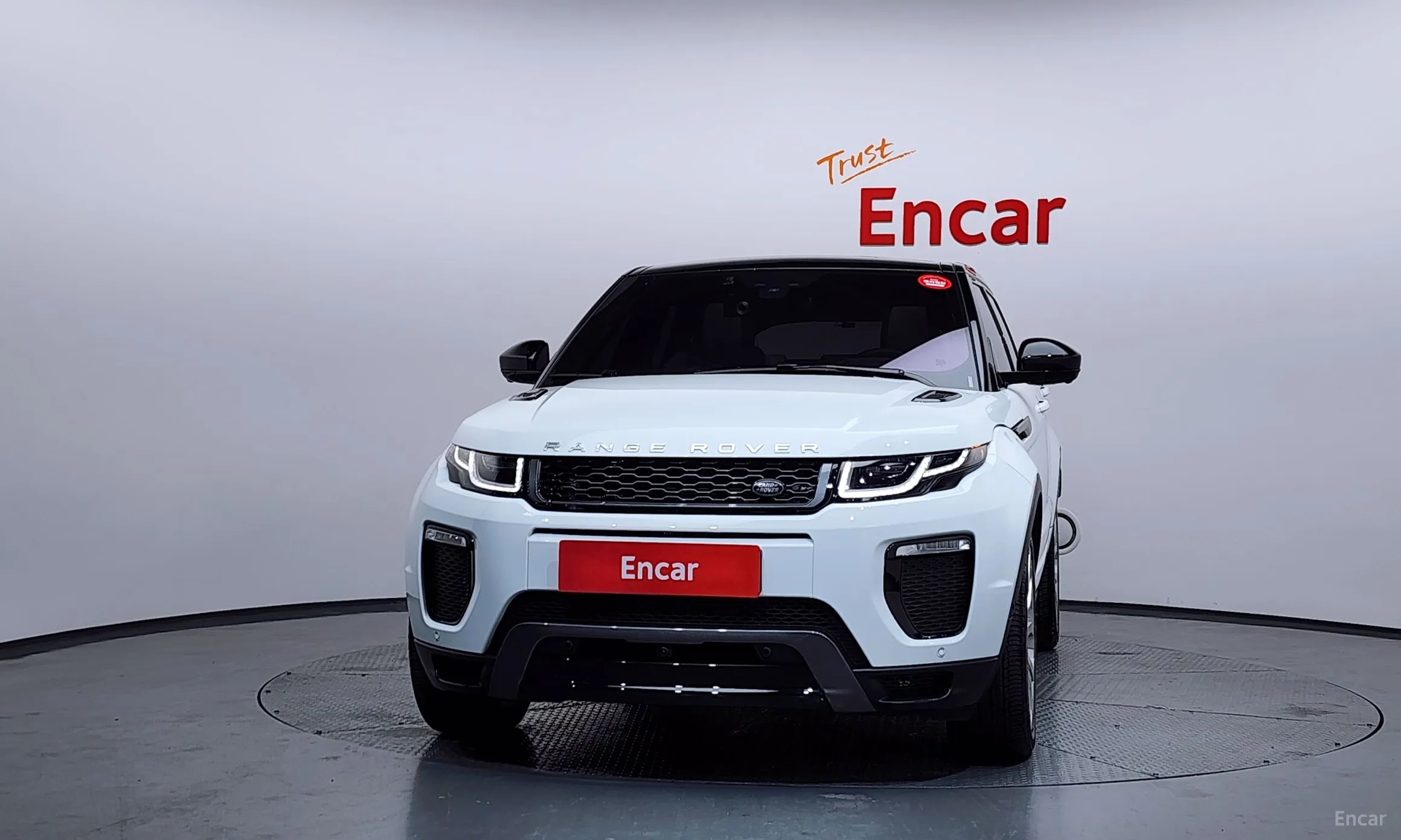 Land Rover Range Rover Evoque превью 3
