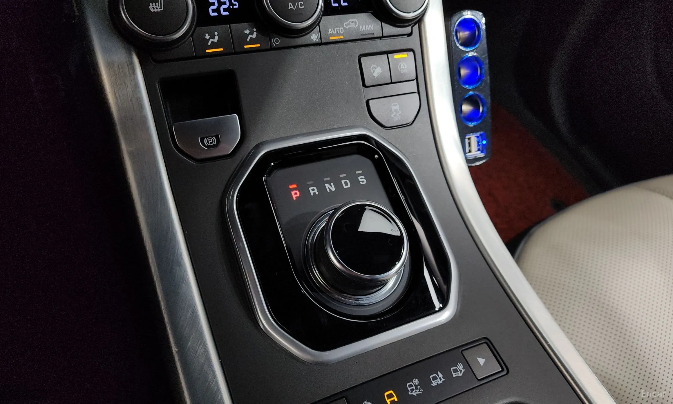 Land Rover Range Rover Evoque превью 9