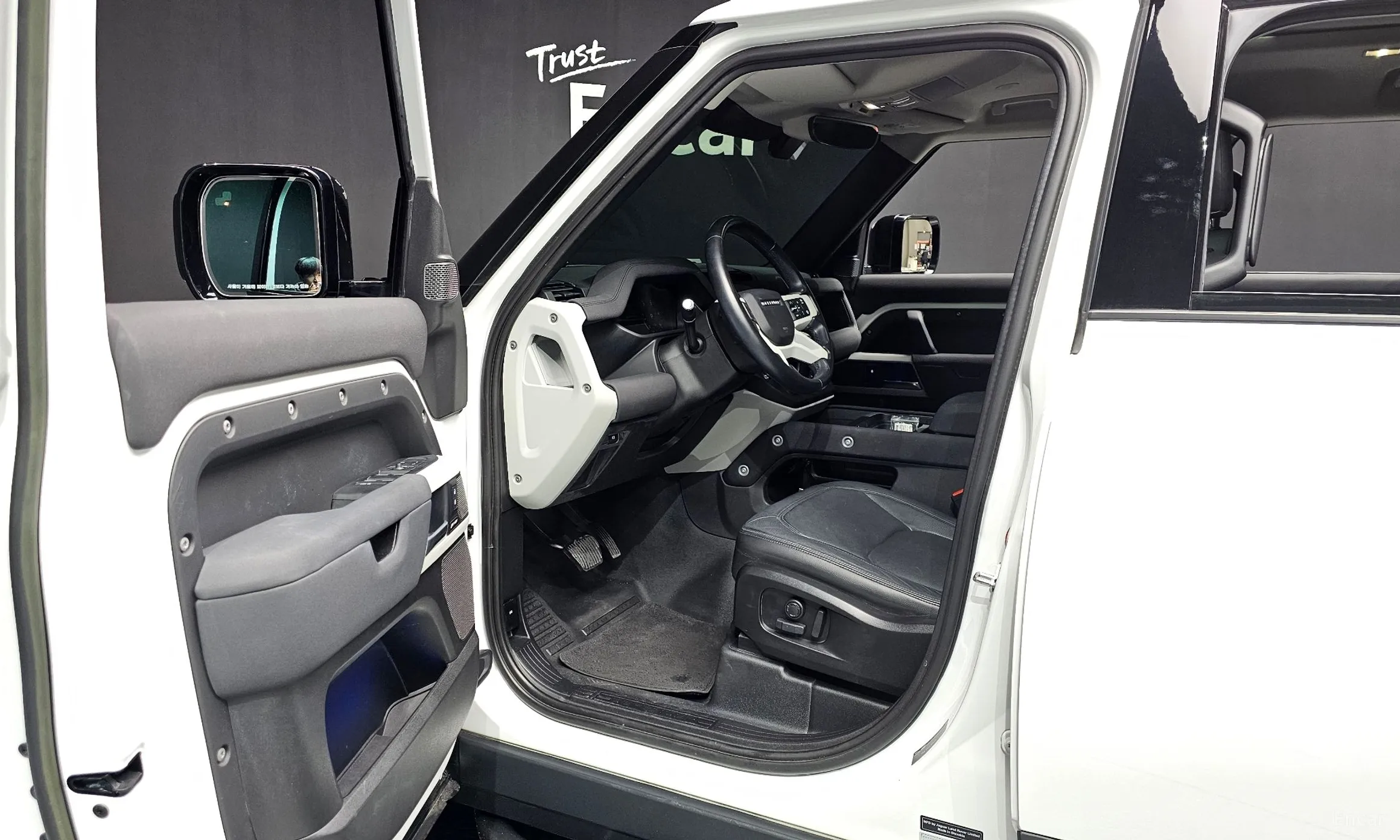 Land Rover Defender (L663) превью 10