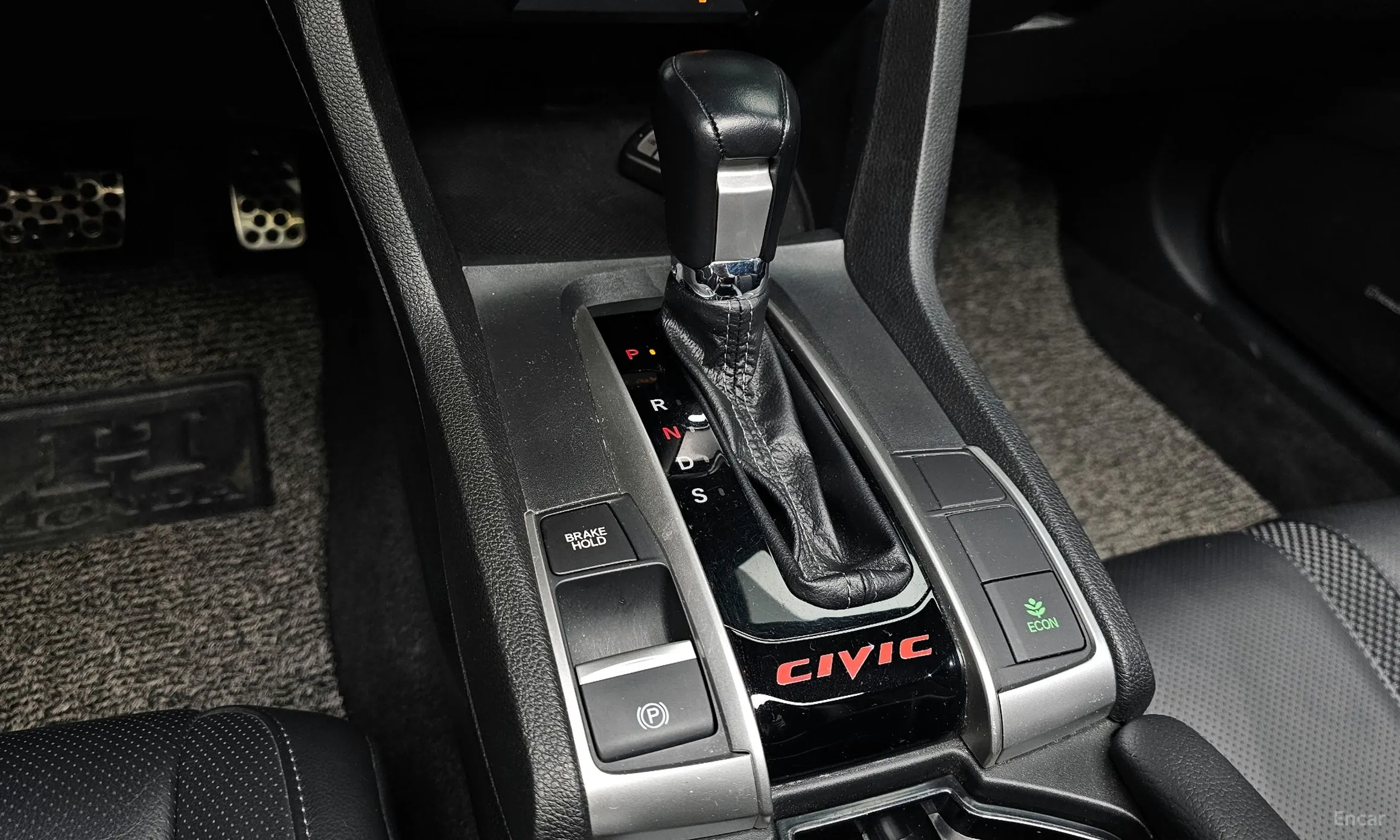 Honda Civic превью 9