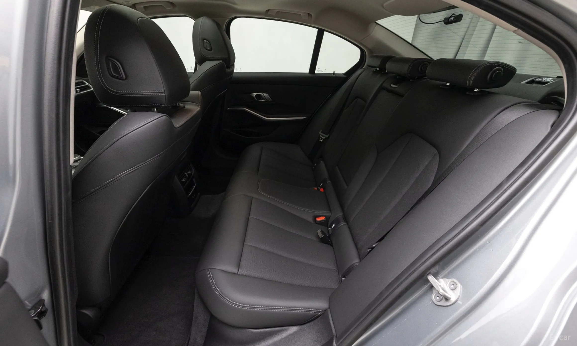 BMW 3 Series (G20) превью 13
