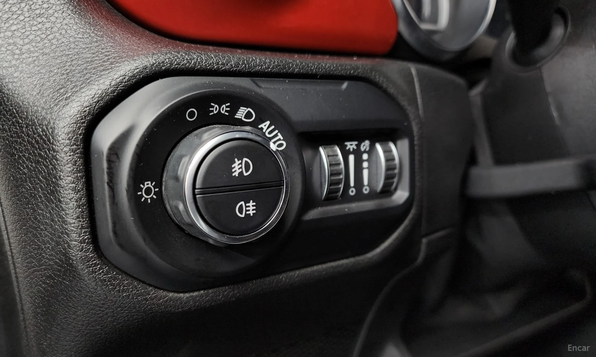 Jeep Wrangler (JL) превью 14