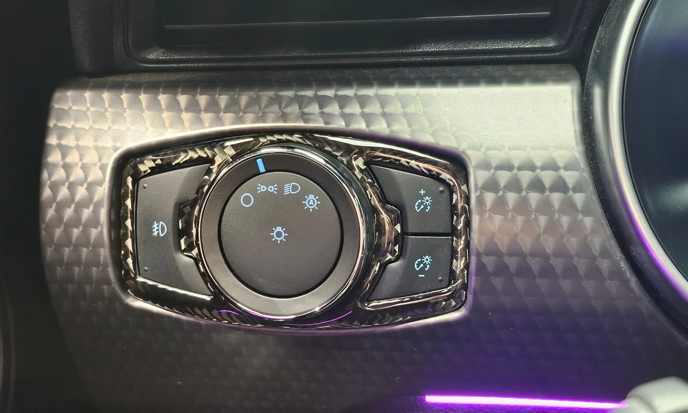 Ford Mustang превью 16