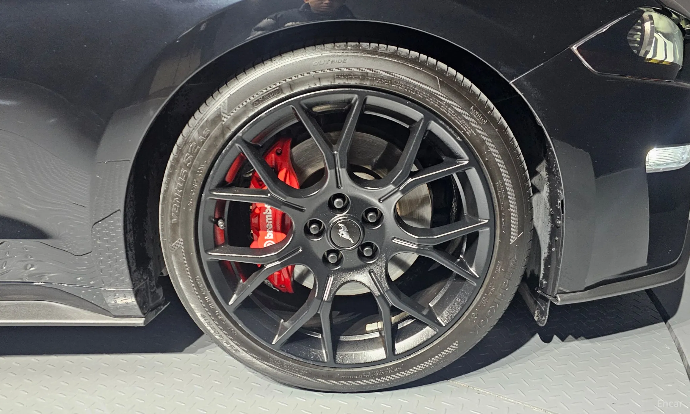 Ford Mustang превью 5