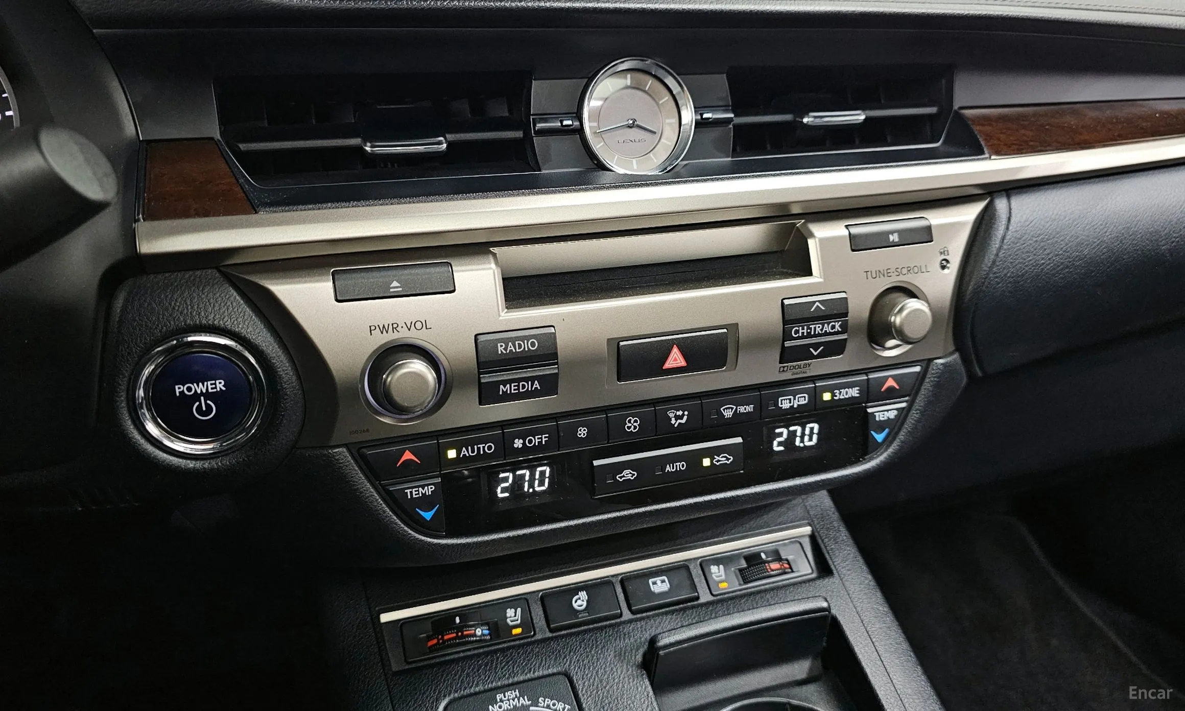 Lexus New ES300h превью 18