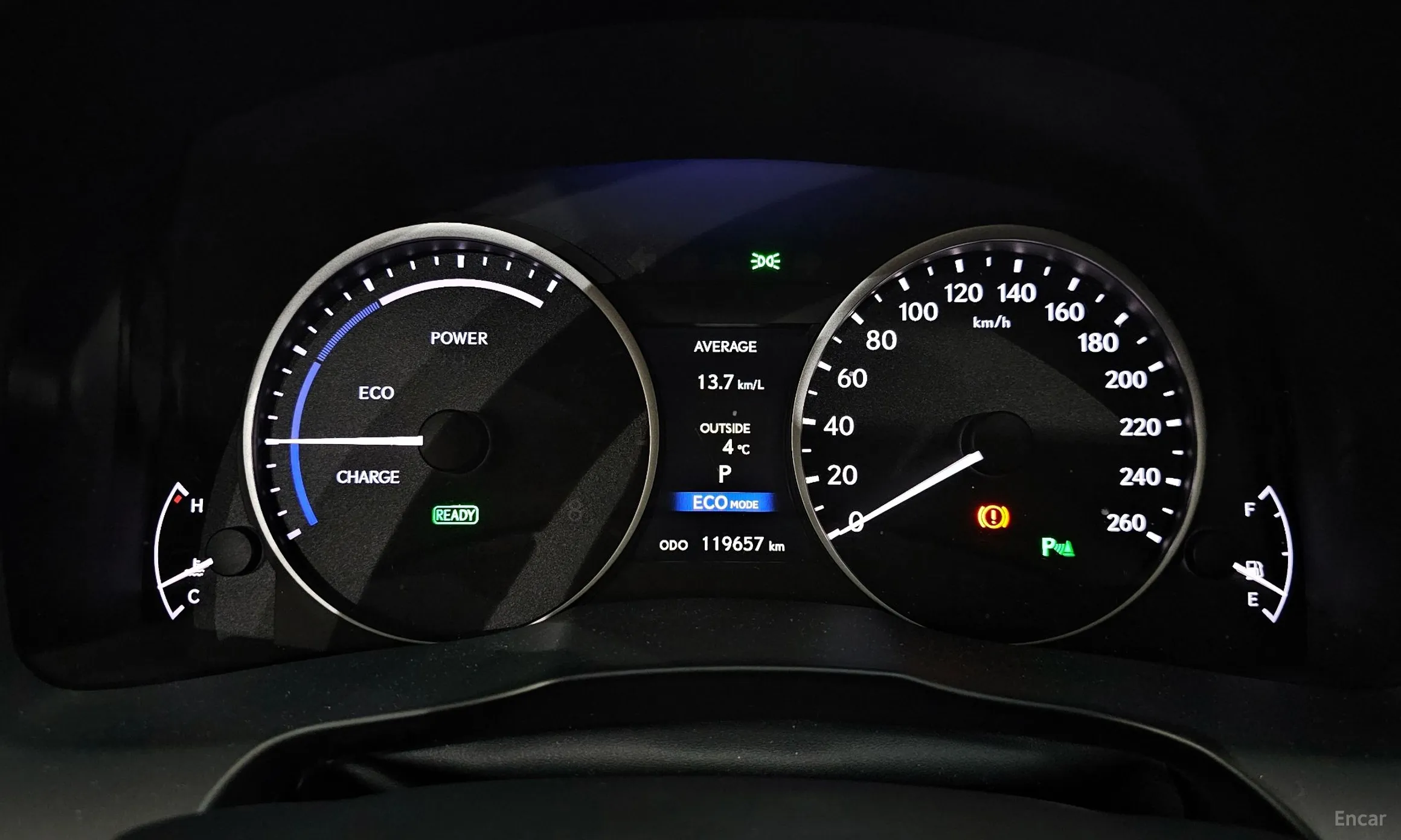 Lexus New ES300h превью 8