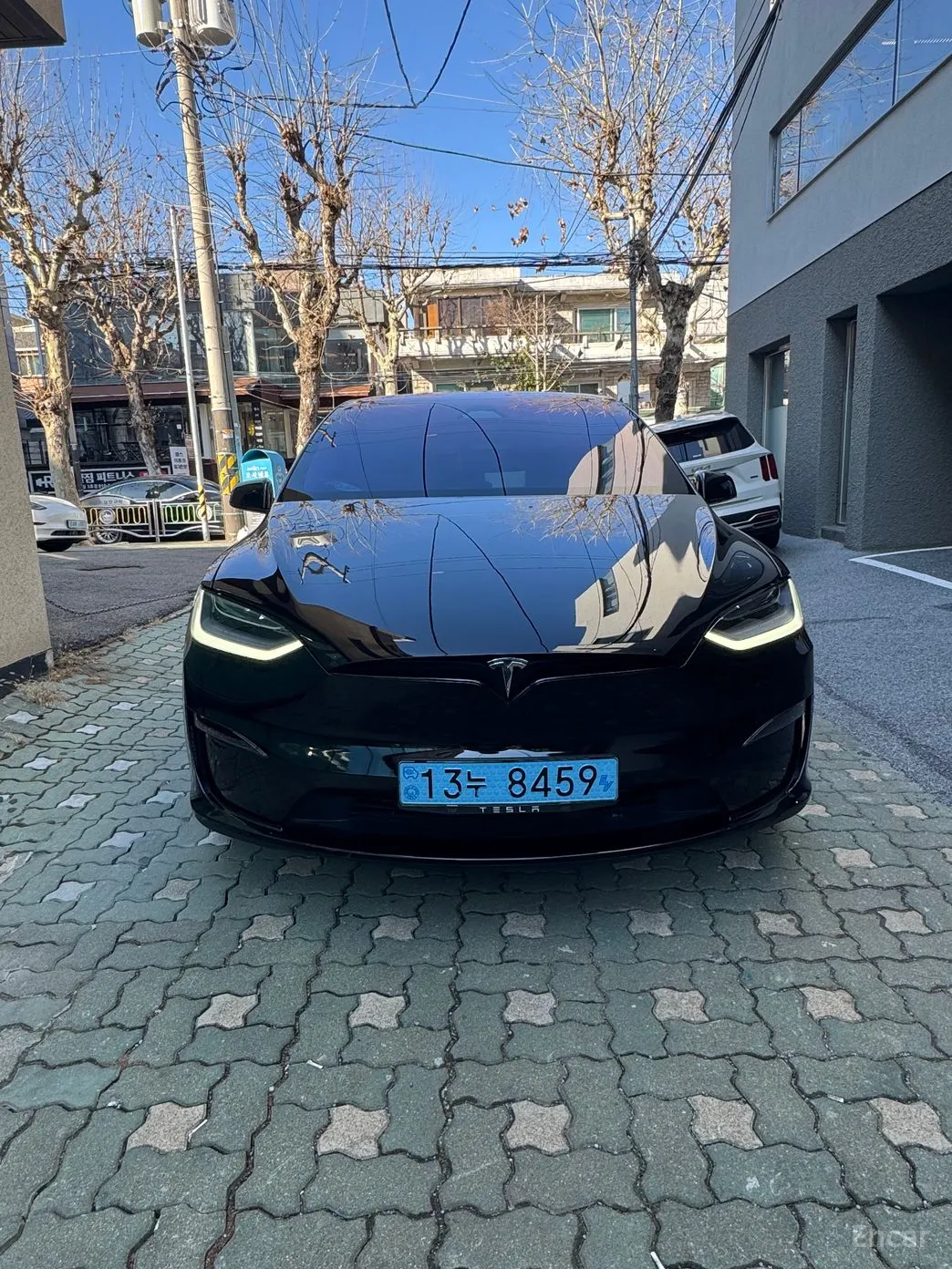 Tesla Model X превью 3