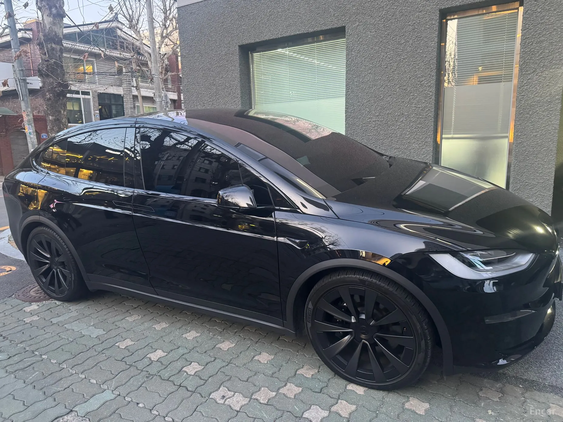 Tesla Model X превью 5