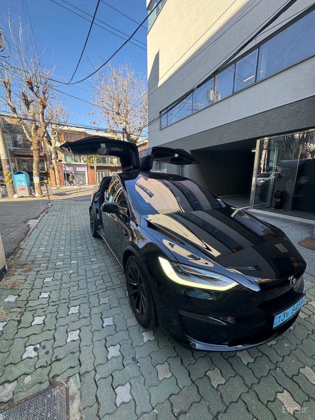 Tesla Model X превью 7