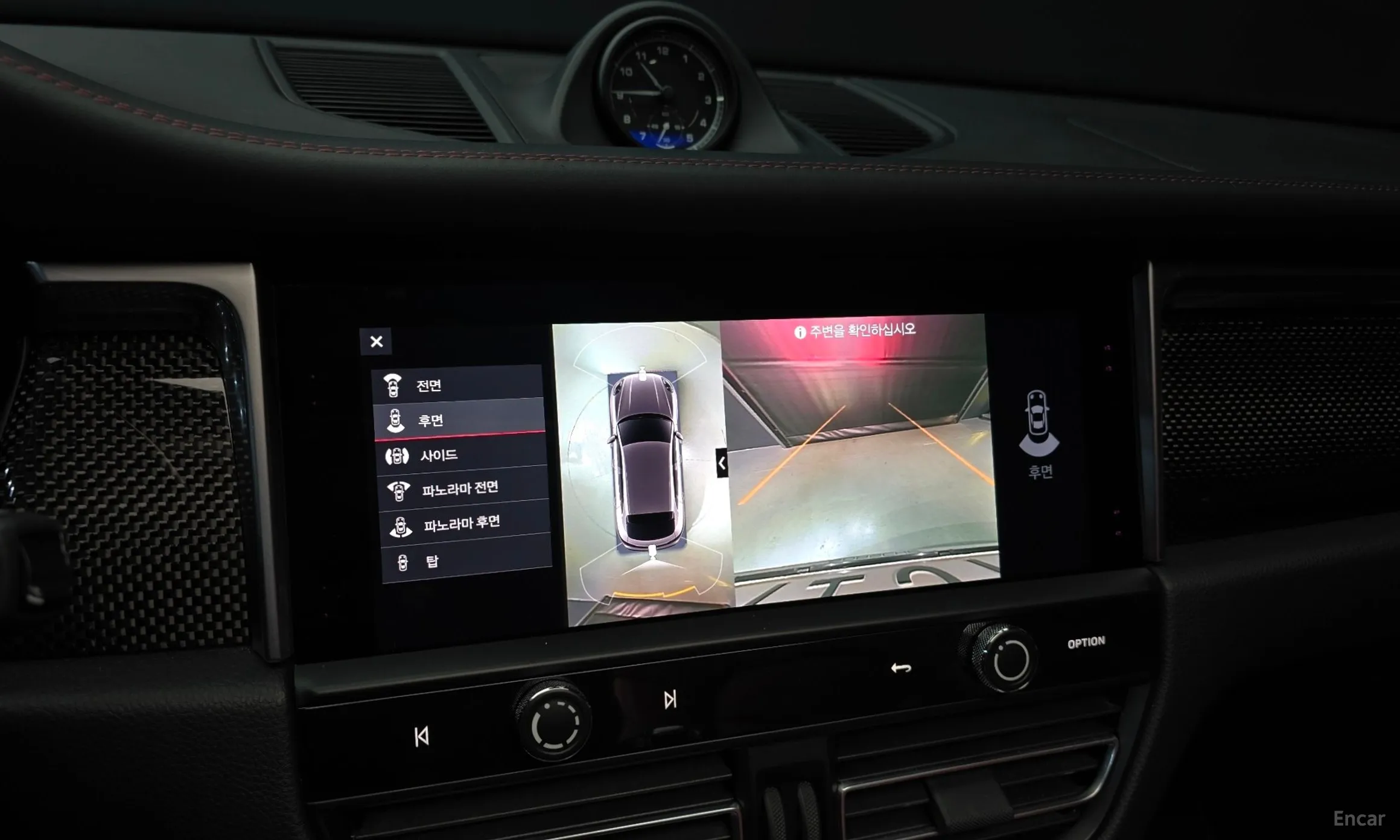 Porsche Macan превью 15