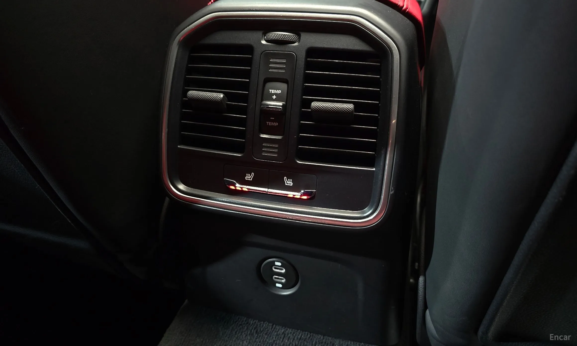 Porsche Macan превью 16