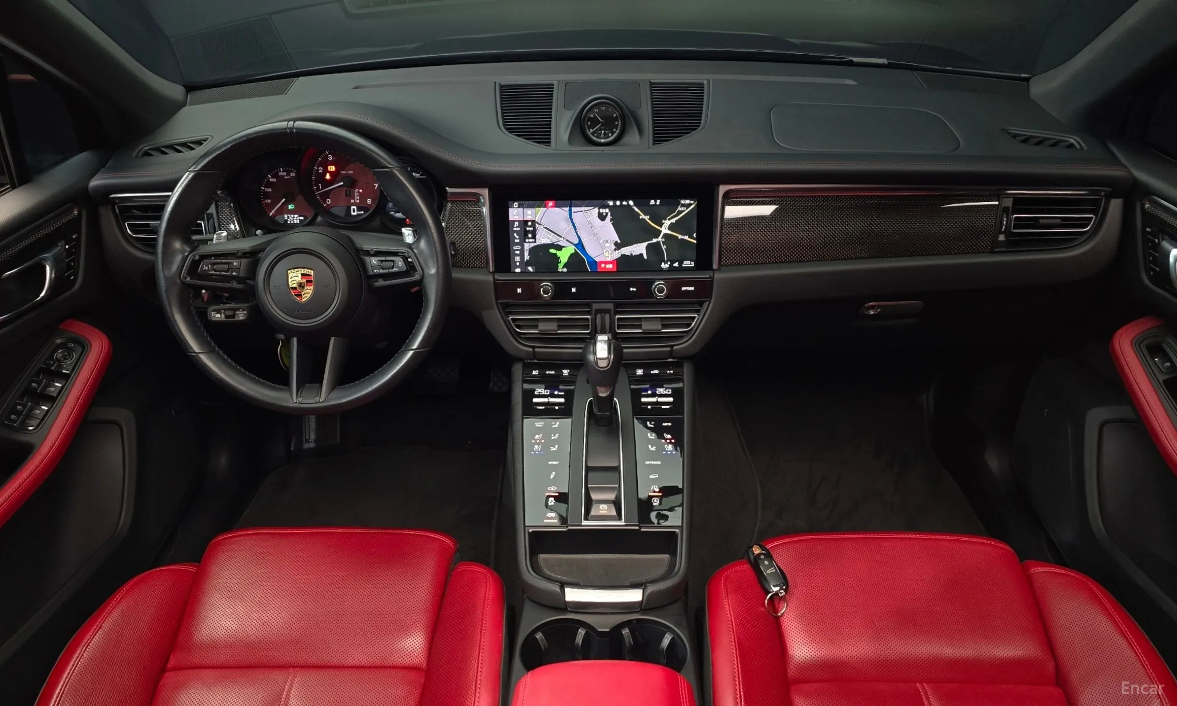 Porsche Macan превью 7