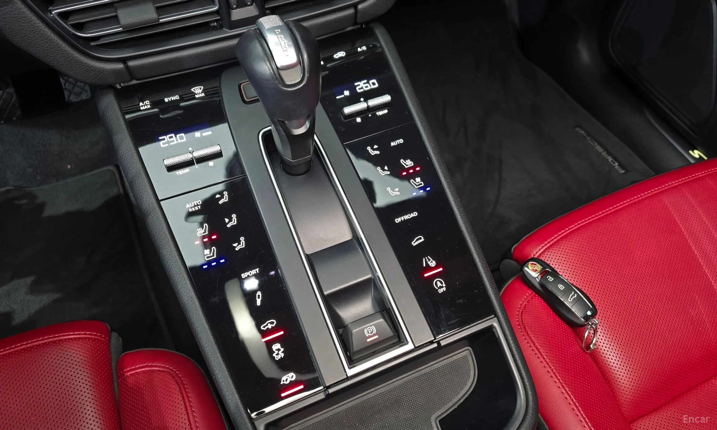Porsche Macan превью 9