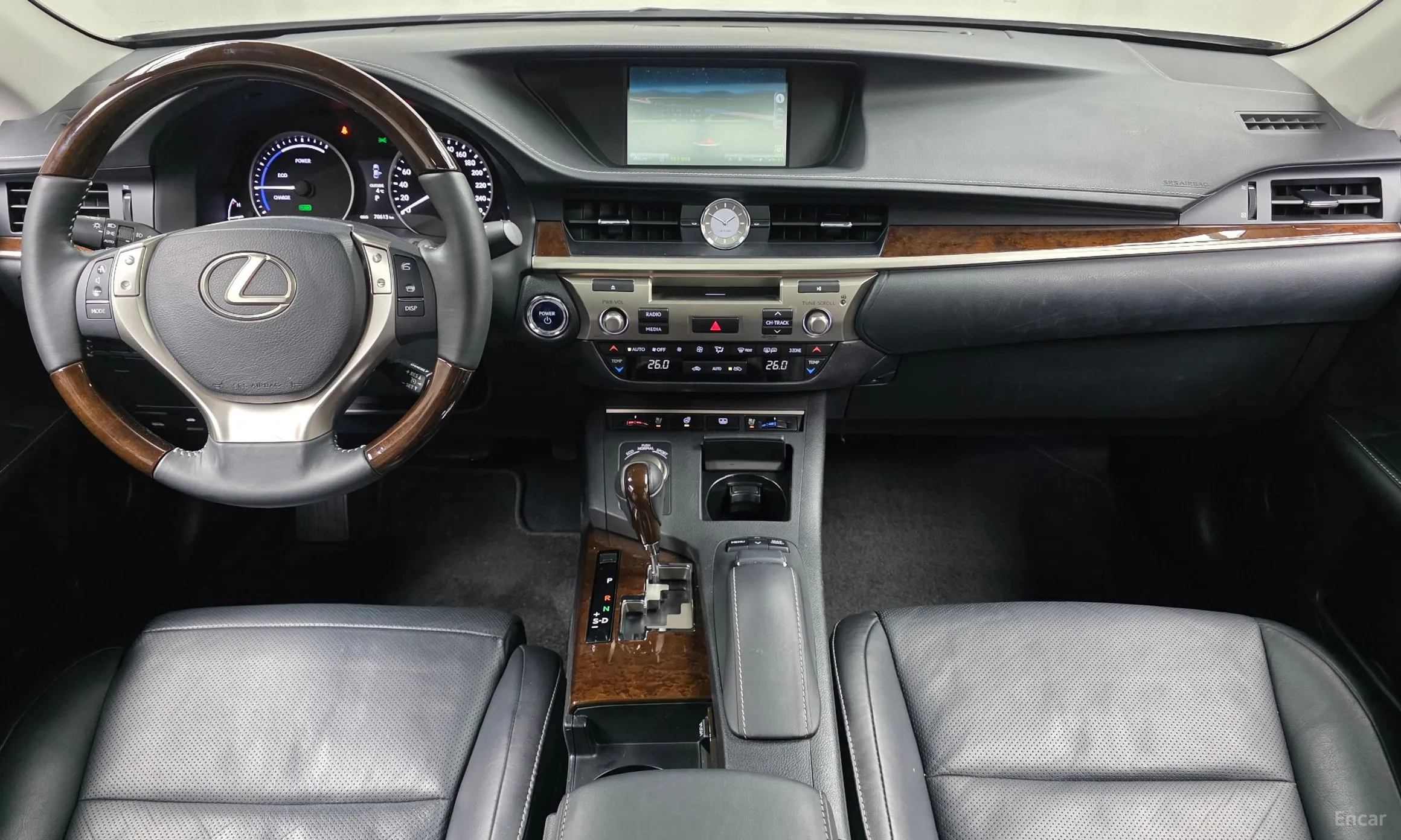 Lexus New ES300h превью 7