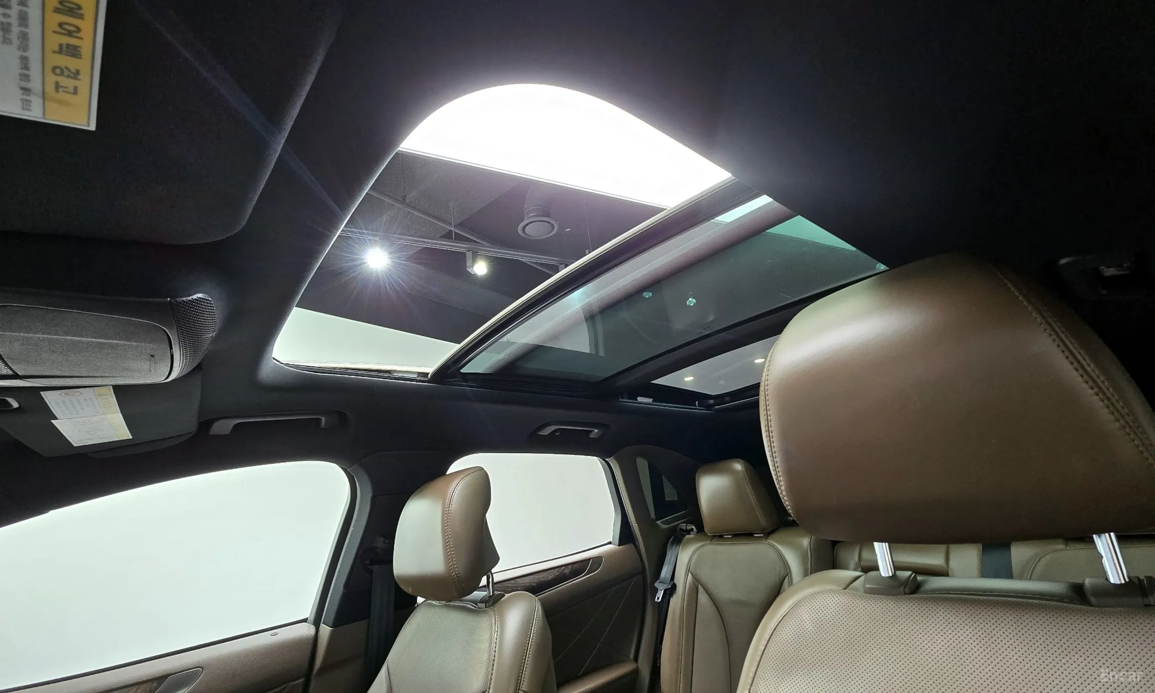 Lincoln MKC превью 19