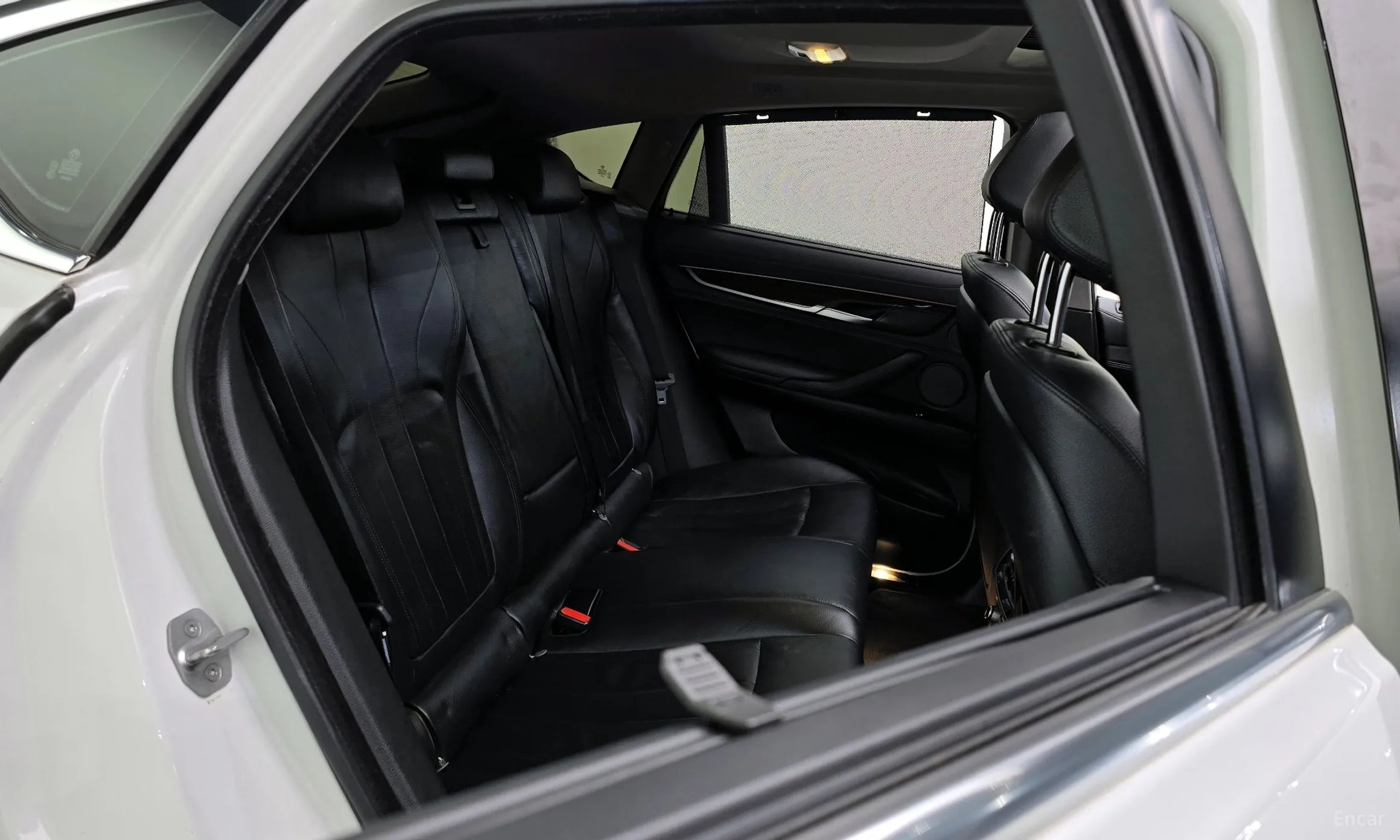 BMW X6 (F16) превью 13