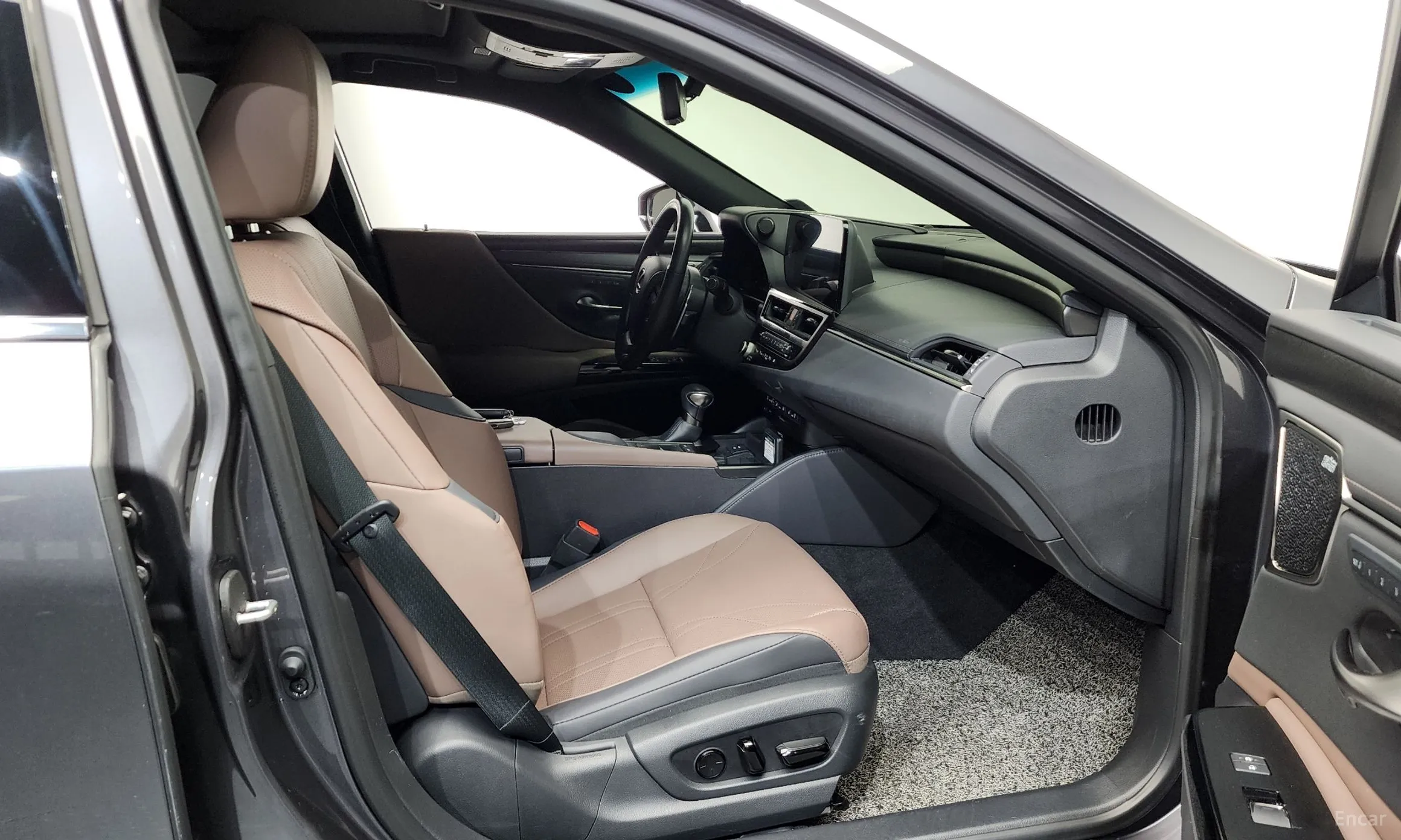 Lexus ES300h 7th Generation превью 11