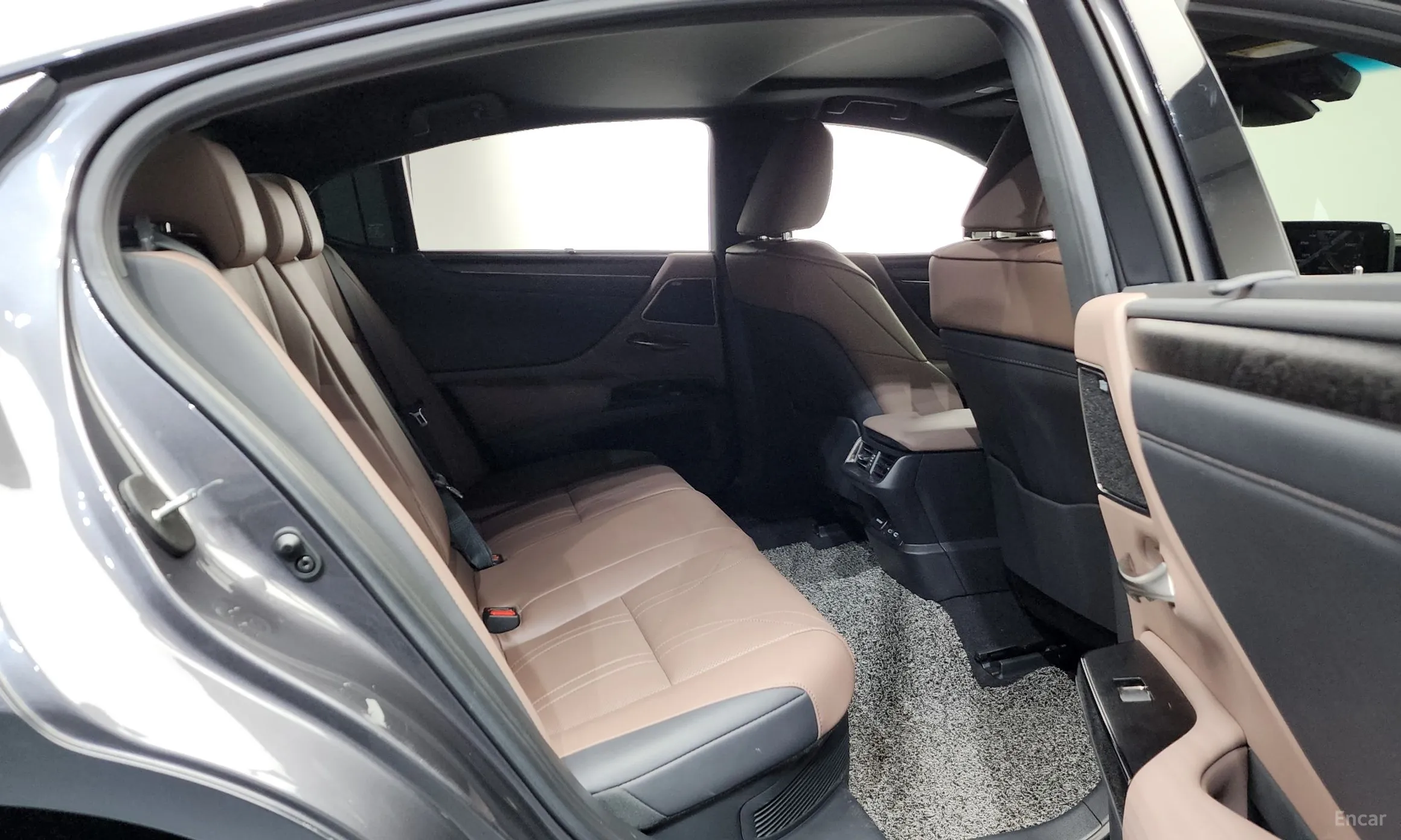 Lexus ES300h 7th Generation превью 12