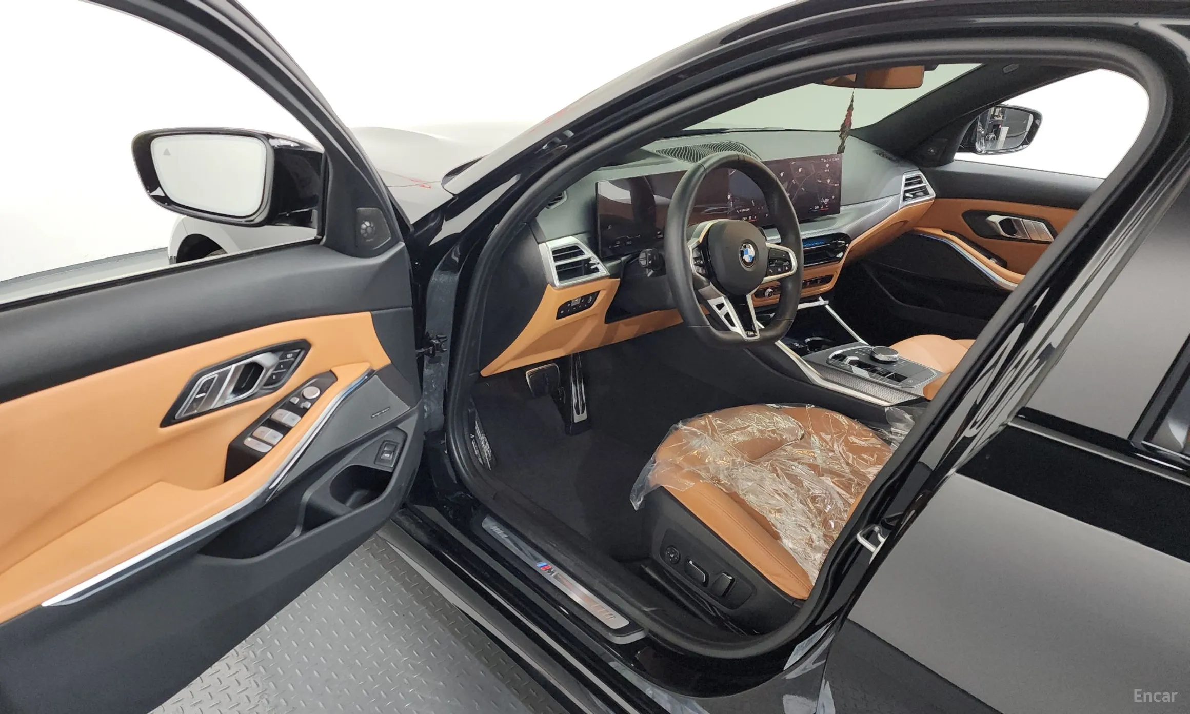 BMW 3 Series (G20) превью 10