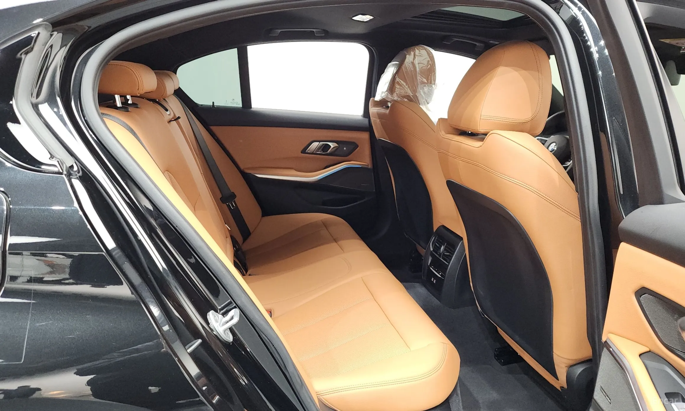 BMW 3 Series (G20) превью 12