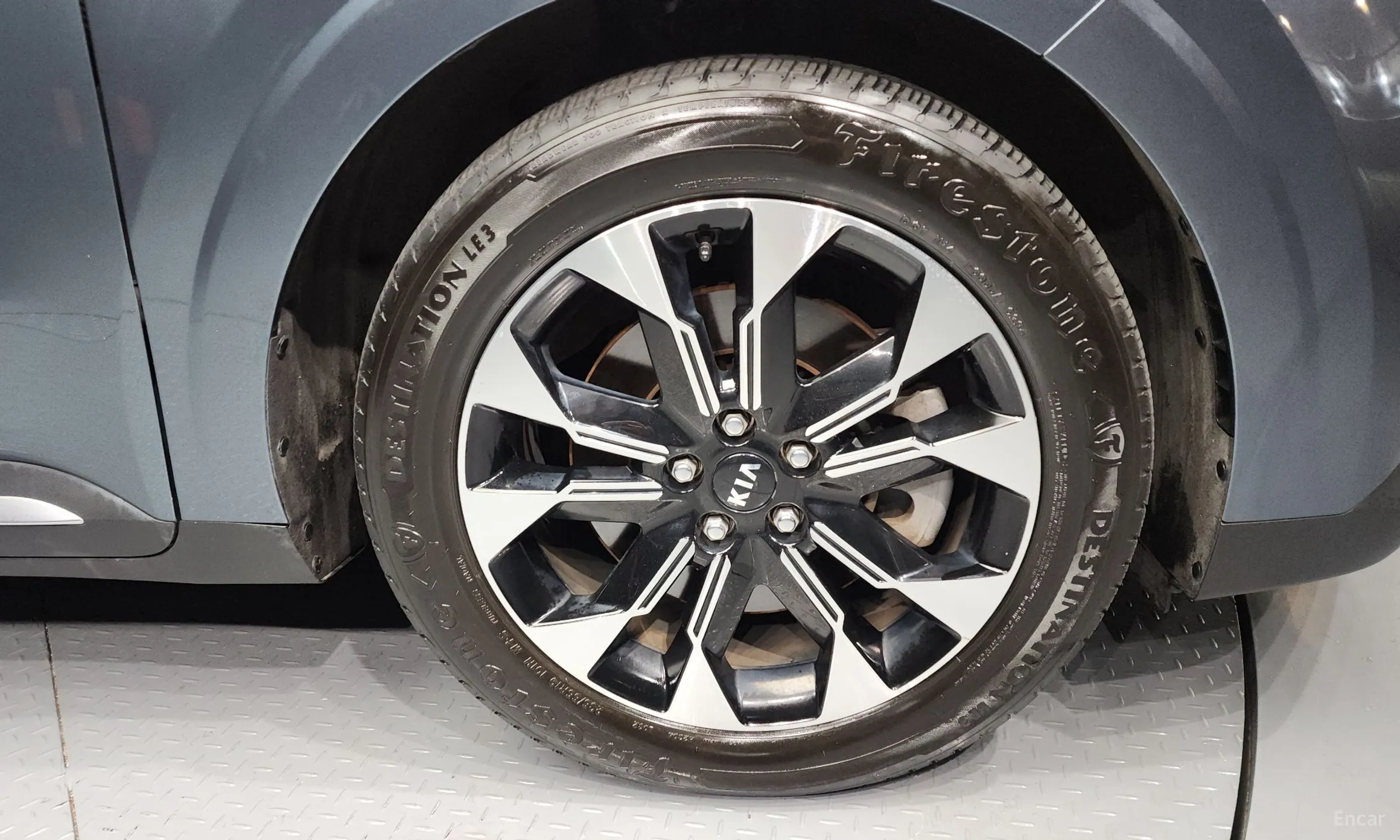 Kia Carnival Gen 4 превью 5
