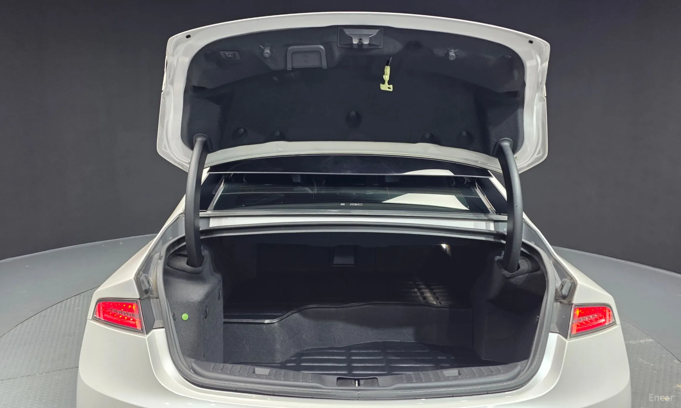Lincoln New MKZ превью 20