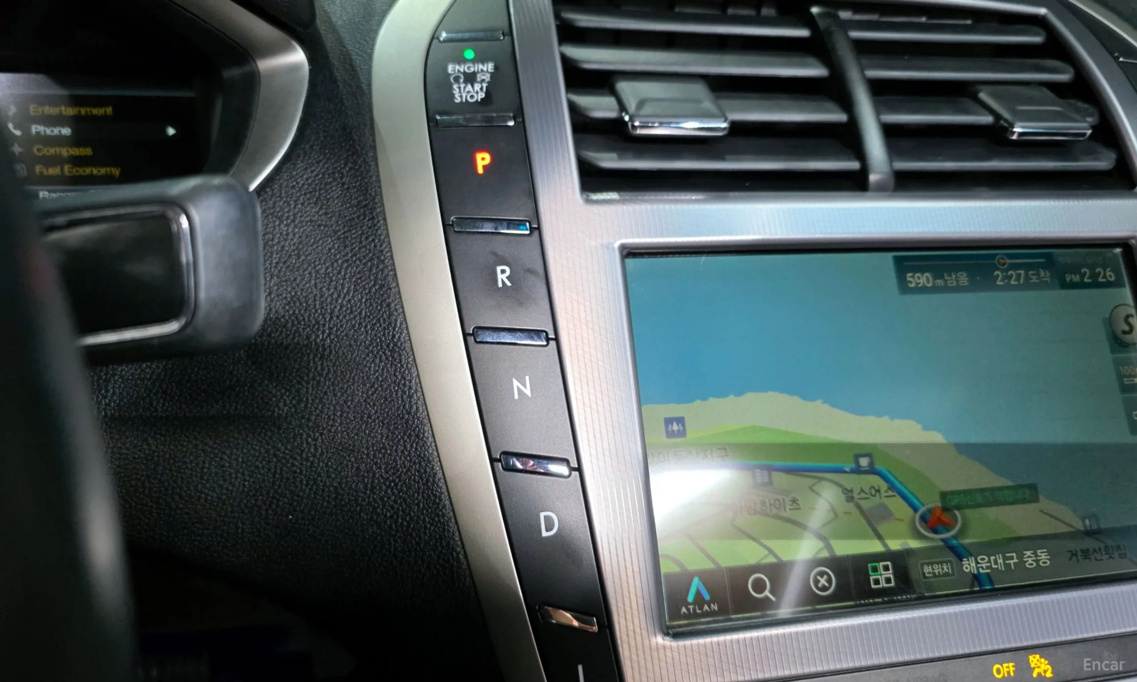 Lincoln New MKZ превью 9