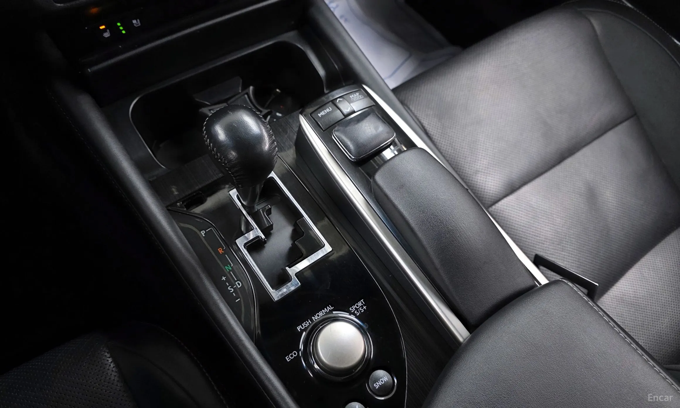 Lexus New GS350 превью 9