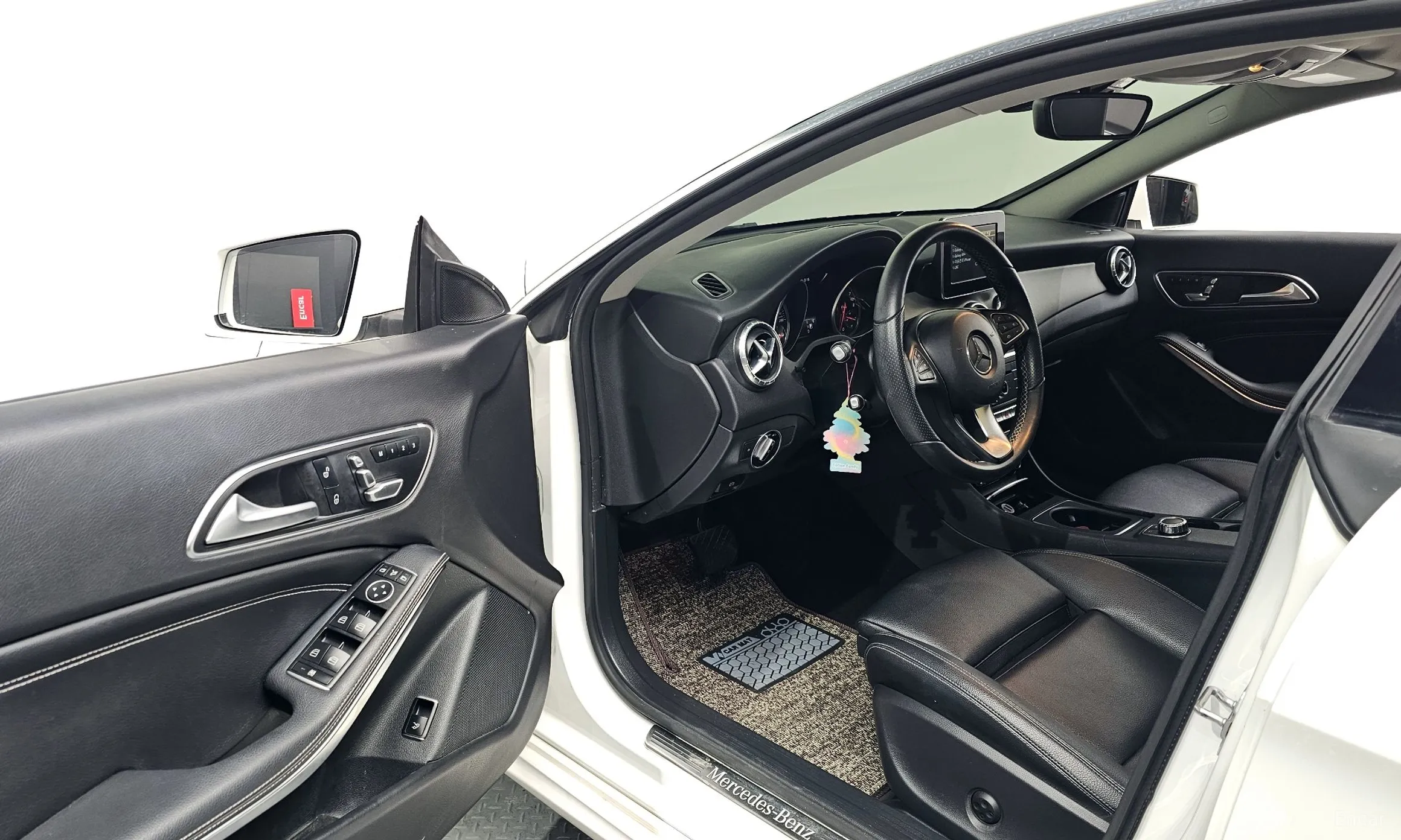 Mercedes Benz CLA-Class C117 превью 10
